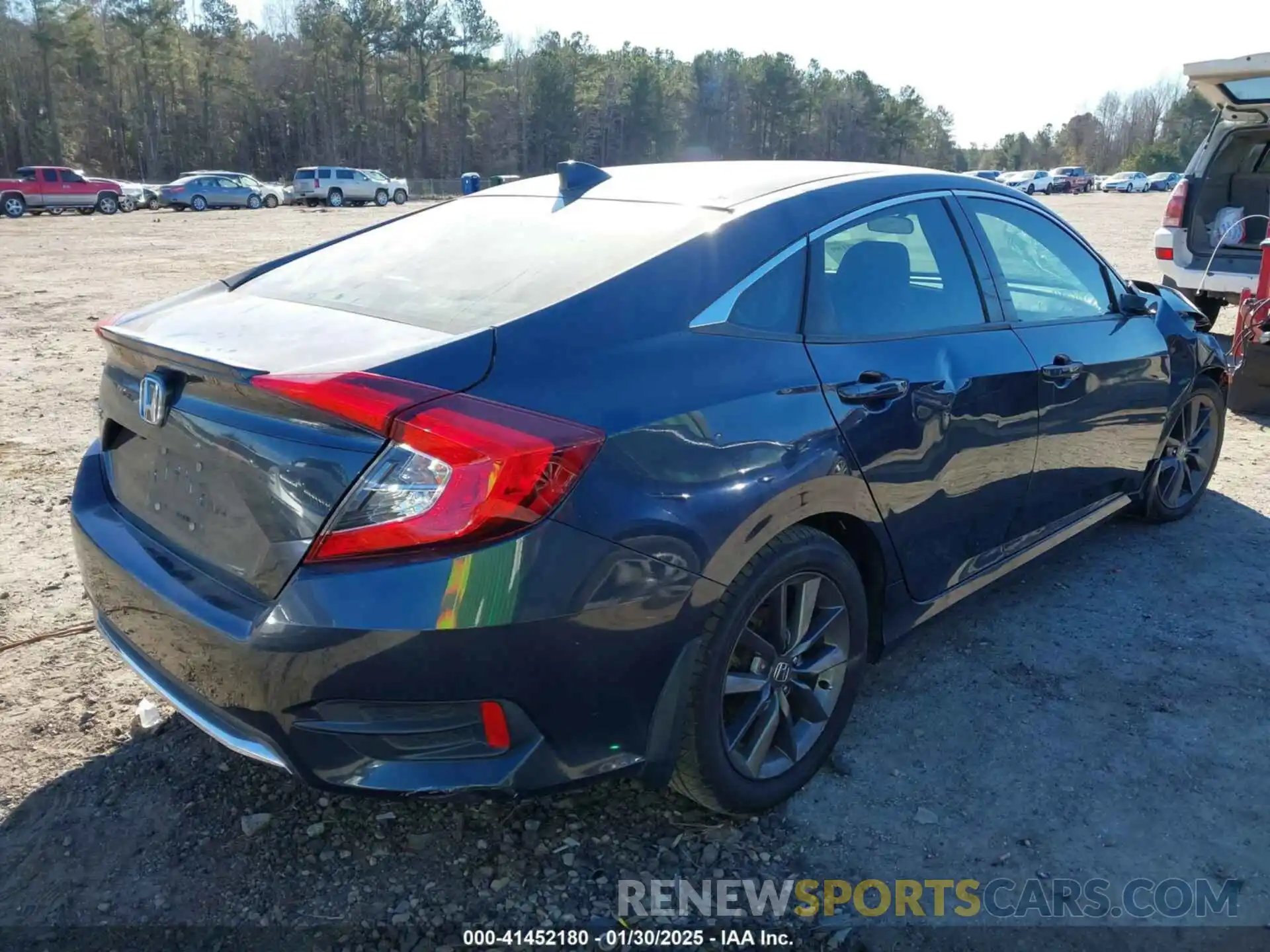 4 Photograph of a damaged car 19XFC1F34LE013452 HONDA CIVIC 2020