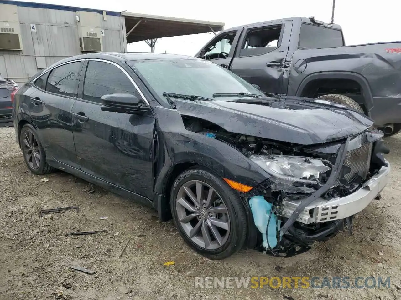 4 Photograph of a damaged car 19XFC1F34LE220391 HONDA CIVIC 2020