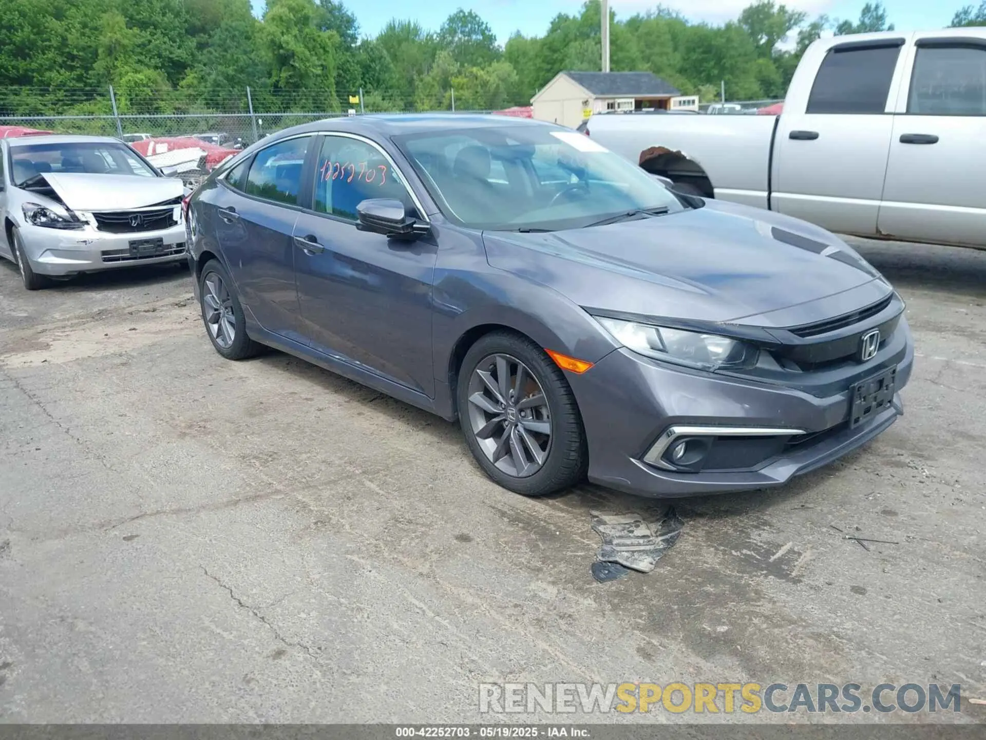1 Photograph of a damaged car 19XFC1F34LE220973 HONDA CIVIC 2020