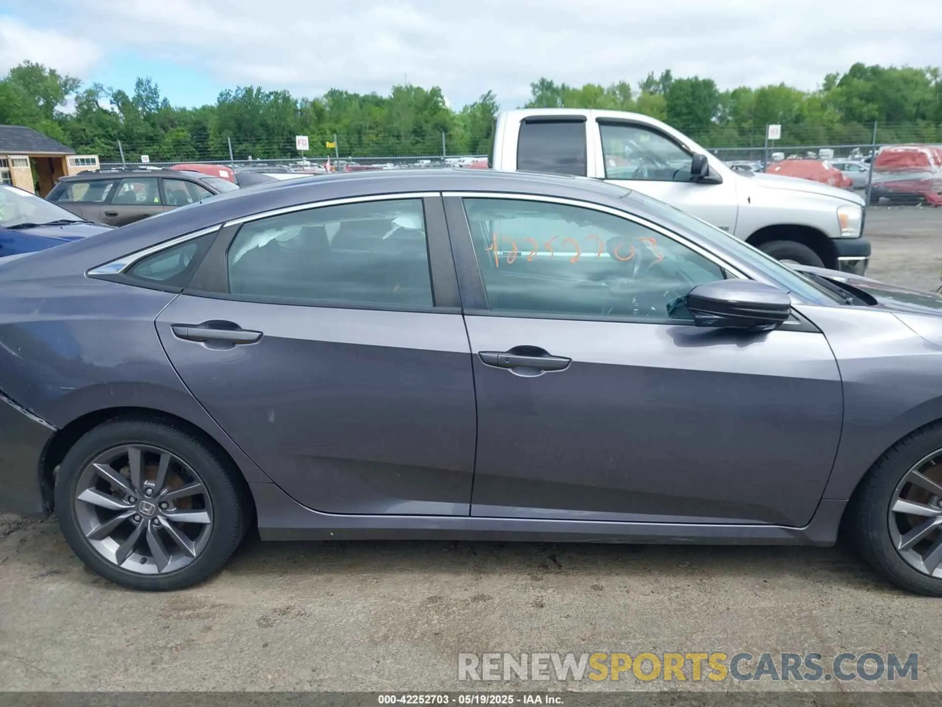 13 Photograph of a damaged car 19XFC1F34LE220973 HONDA CIVIC 2020