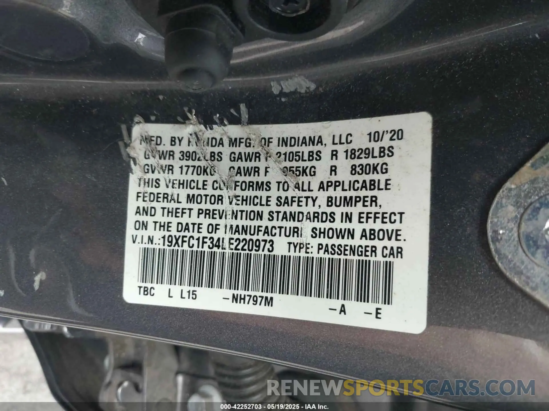 9 Photograph of a damaged car 19XFC1F34LE220973 HONDA CIVIC 2020