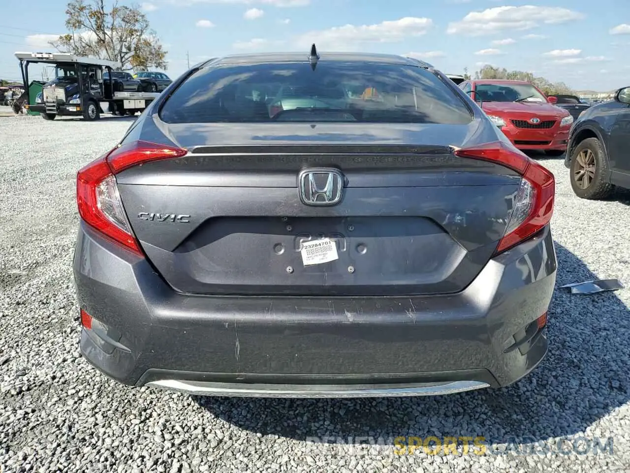 6 Photograph of a damaged car 19XFC1F35LE008826 HONDA CIVIC 2020