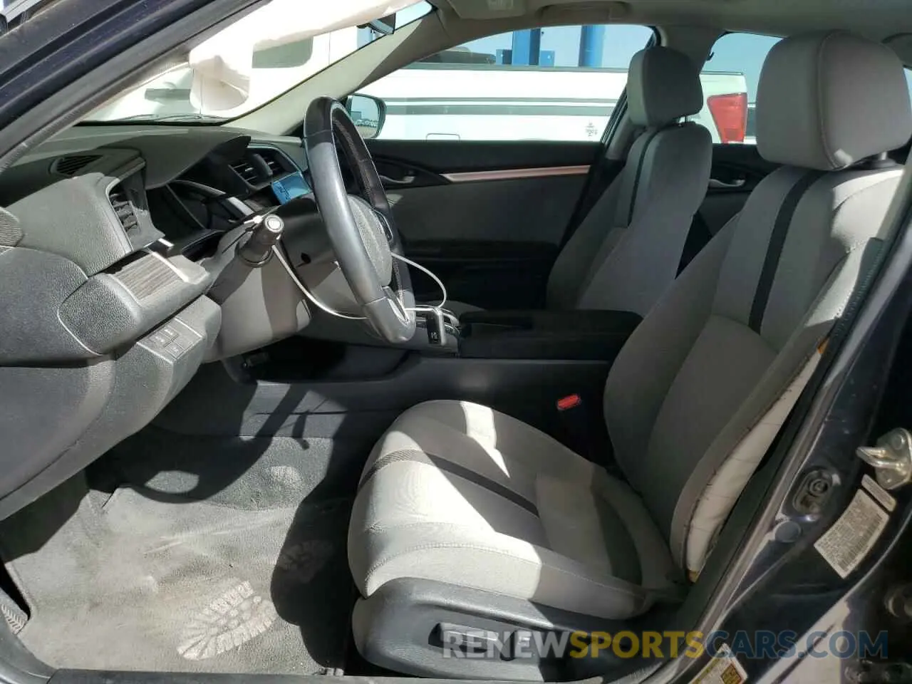 7 Photograph of a damaged car 19XFC1F35LE015341 HONDA CIVIC 2020