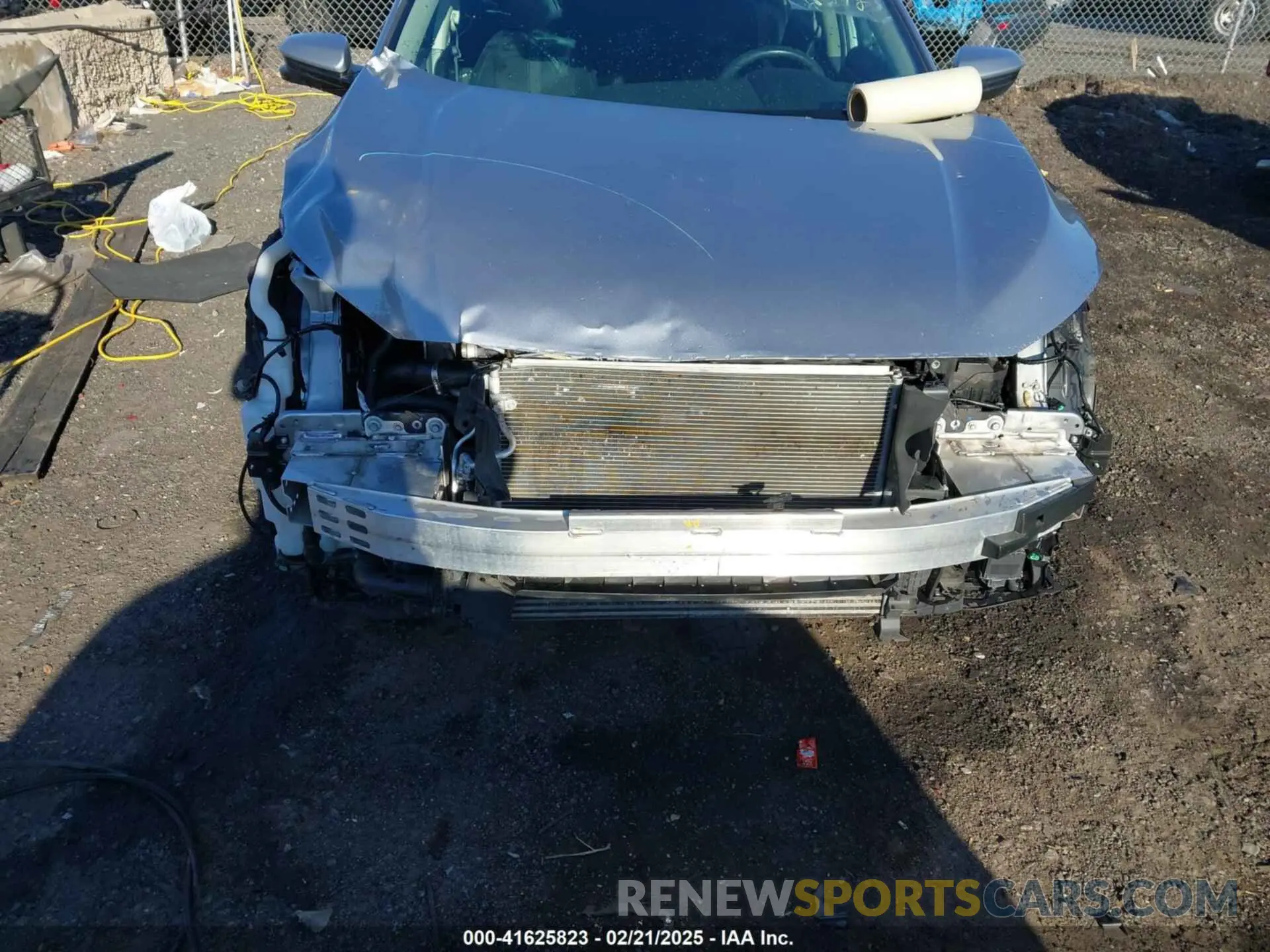 6 Photograph of a damaged car 19XFC1F35LE018532 HONDA CIVIC 2020