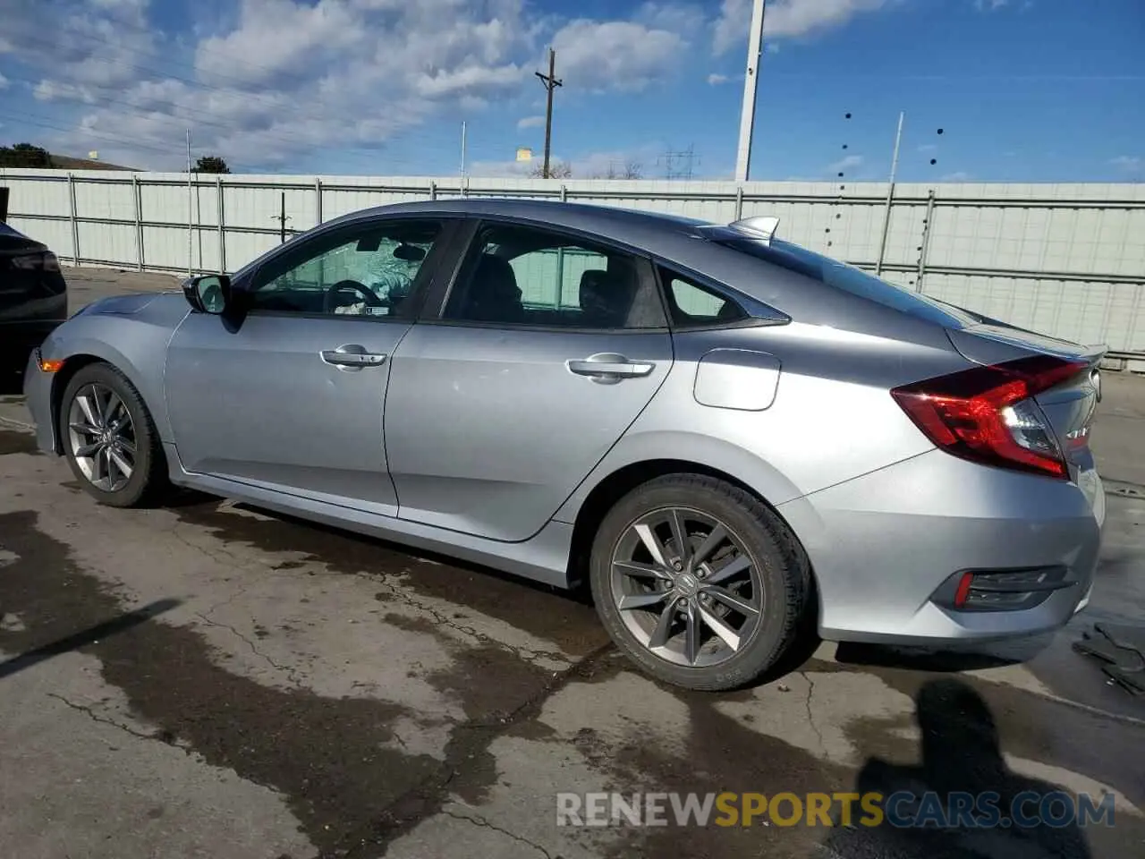 2 Photograph of a damaged car 19XFC1F35LE024301 HONDA CIVIC 2020