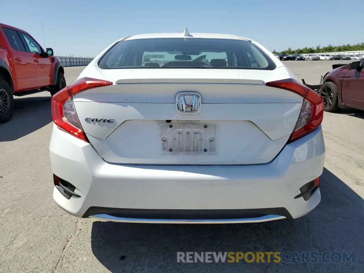 6 Photograph of a damaged car 19XFC1F35LE218181 HONDA CIVIC 2020
