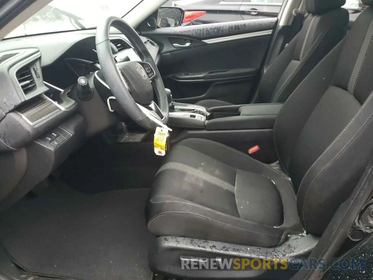 7 Photograph of a damaged car 19XFC1F36LE010231 HONDA CIVIC 2020