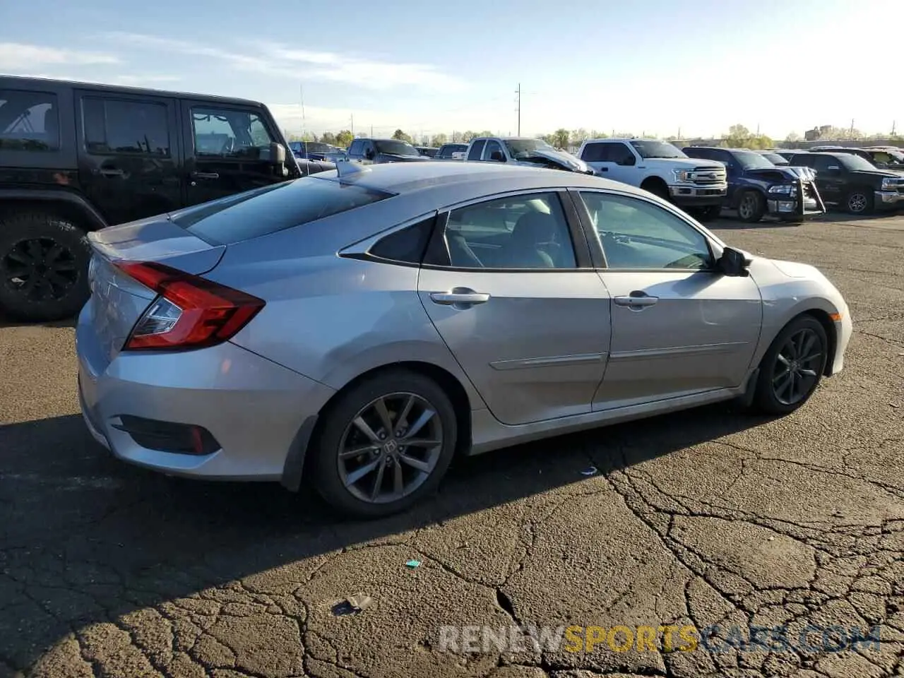3 Photograph of a damaged car 19XFC1F36LE016708 HONDA CIVIC 2020