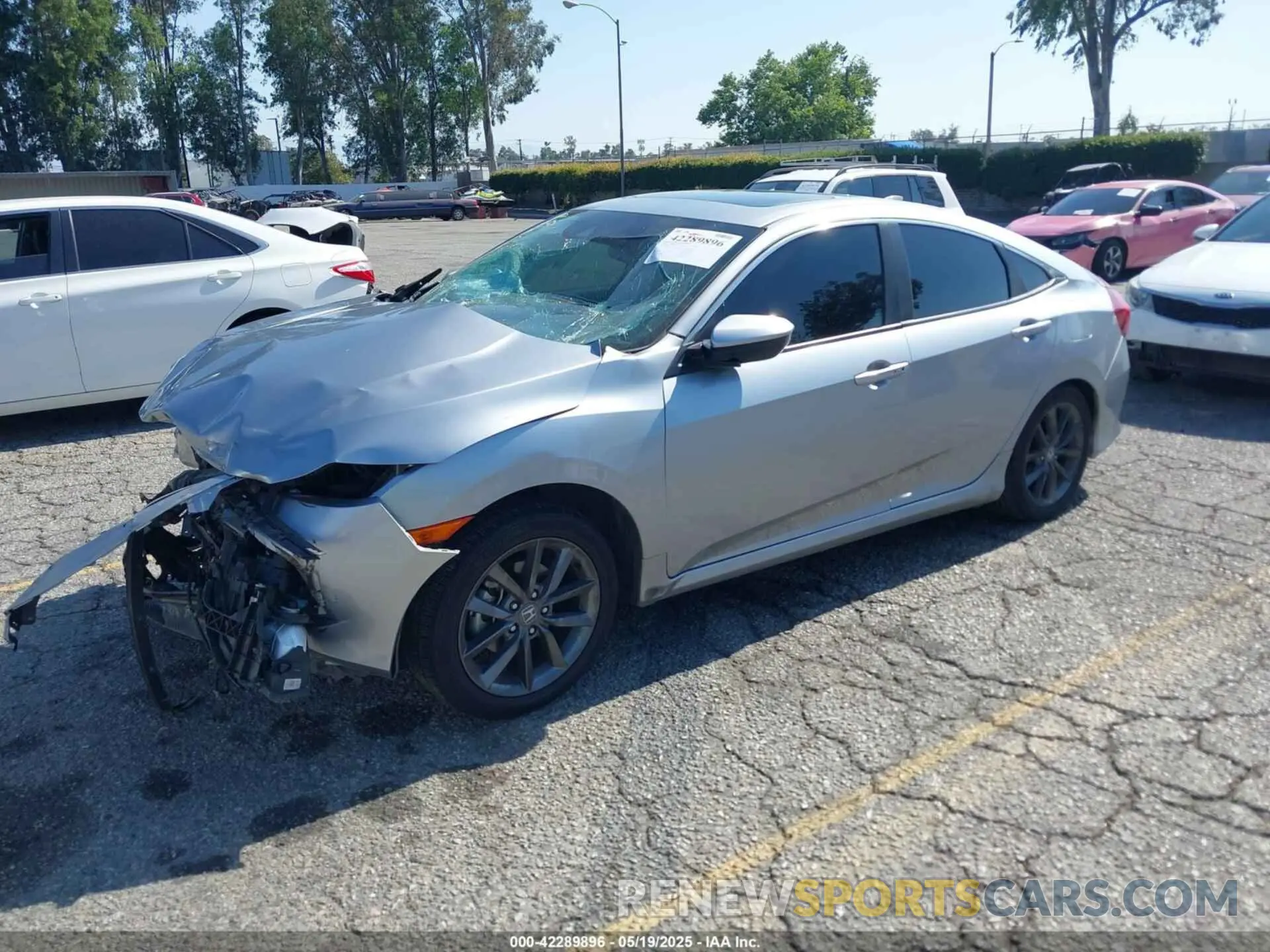 2 Photograph of a damaged car 19XFC1F36LE214639 HONDA CIVIC 2020