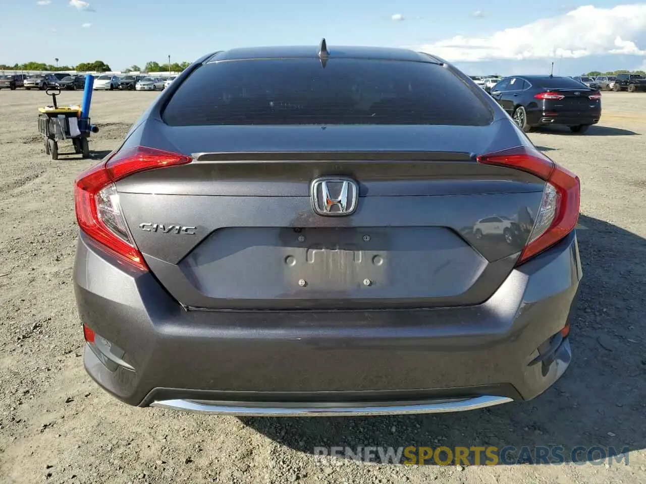 6 Photograph of a damaged car 19XFC1F37LE206615 HONDA CIVIC 2020