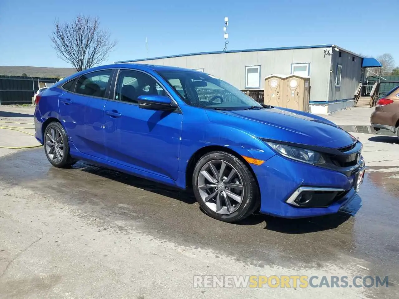 4 Photograph of a damaged car 19XFC1F37LE211619 HONDA CIVIC 2020