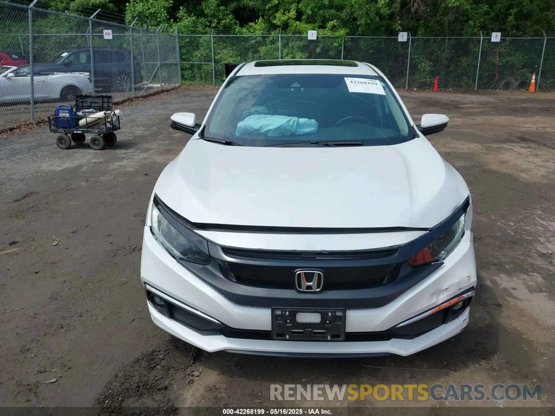 12 Photograph of a damaged car 19XFC1F37LE211832 HONDA CIVIC 2020