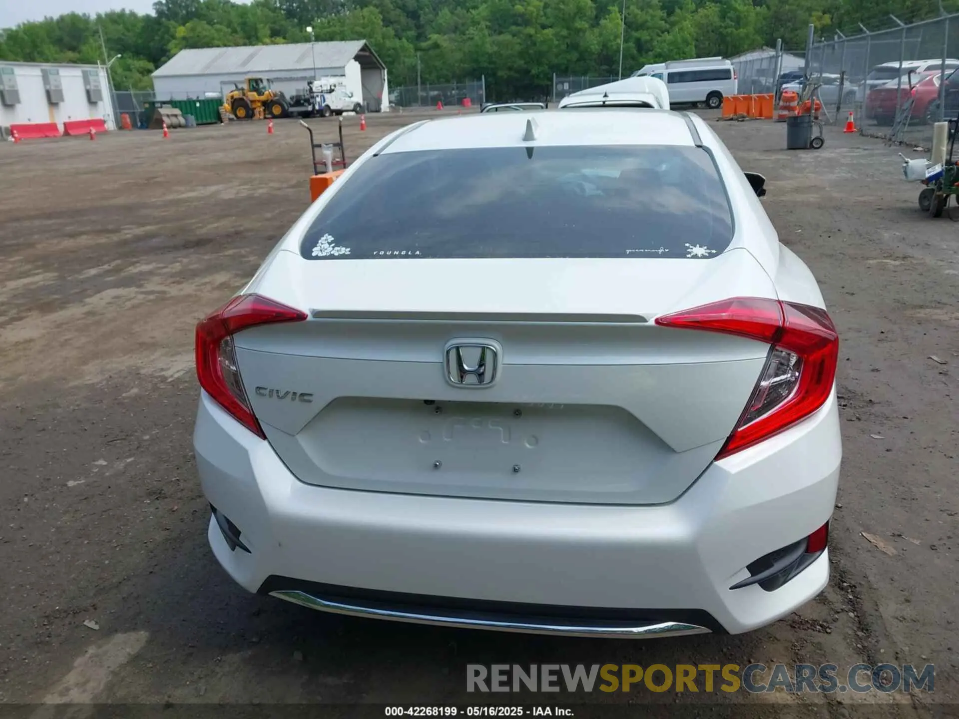 16 Photograph of a damaged car 19XFC1F37LE211832 HONDA CIVIC 2020