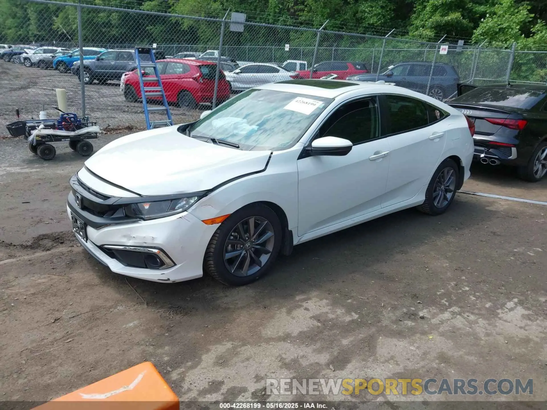 2 Photograph of a damaged car 19XFC1F37LE211832 HONDA CIVIC 2020
