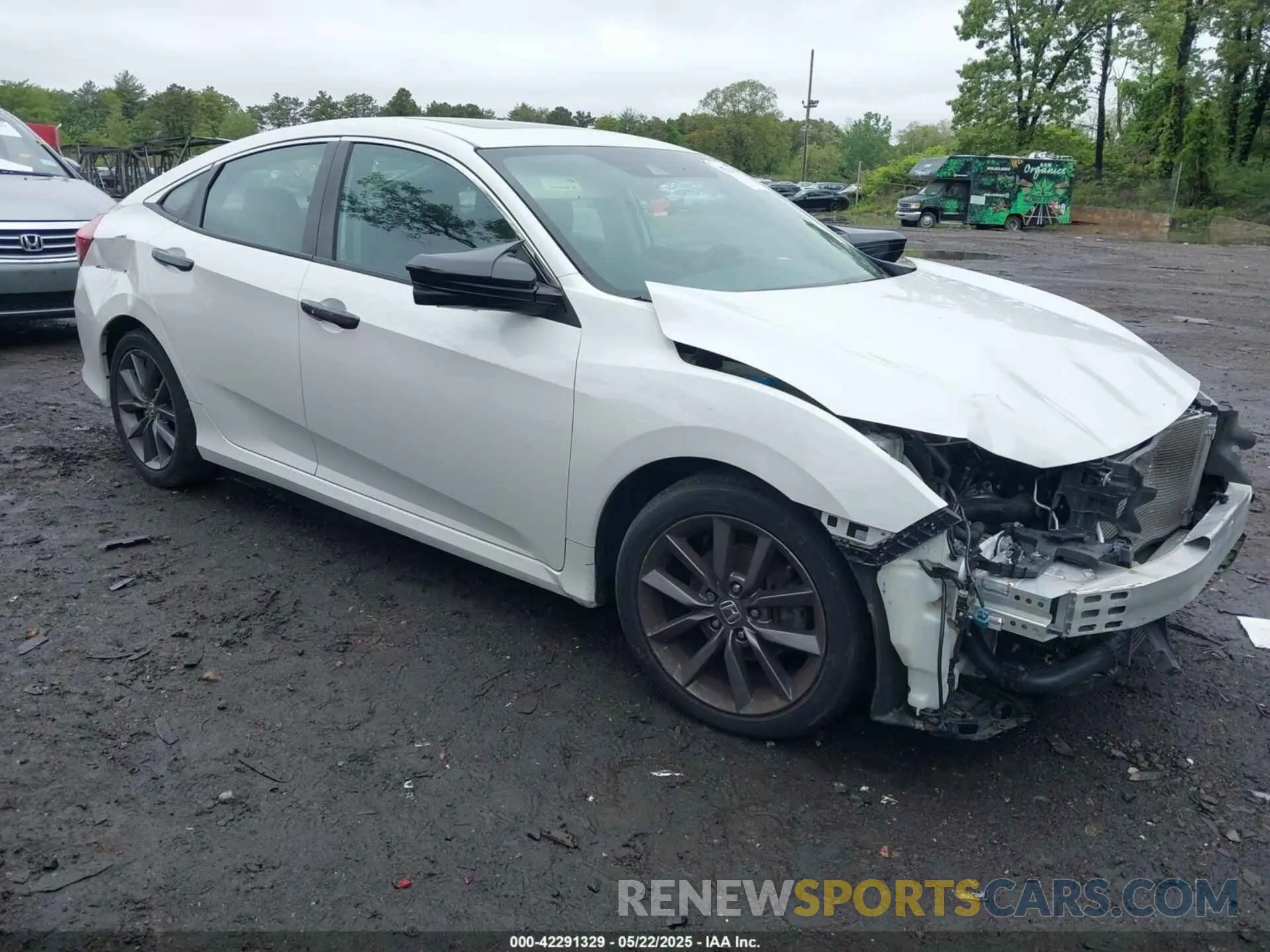 1 Photograph of a damaged car 19XFC1F37LE218148 HONDA CIVIC 2020