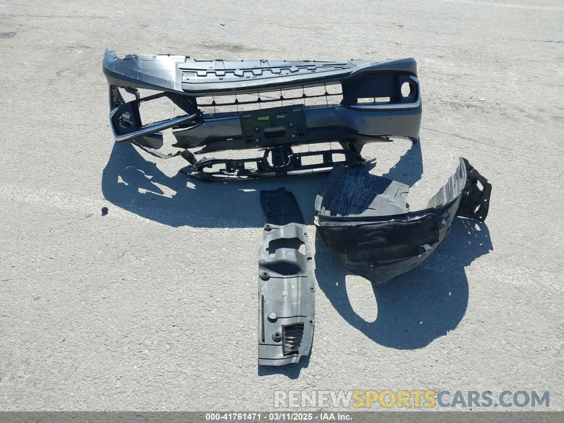 12 Photograph of a damaged car 19XFC1F38LE008822 HONDA CIVIC 2020