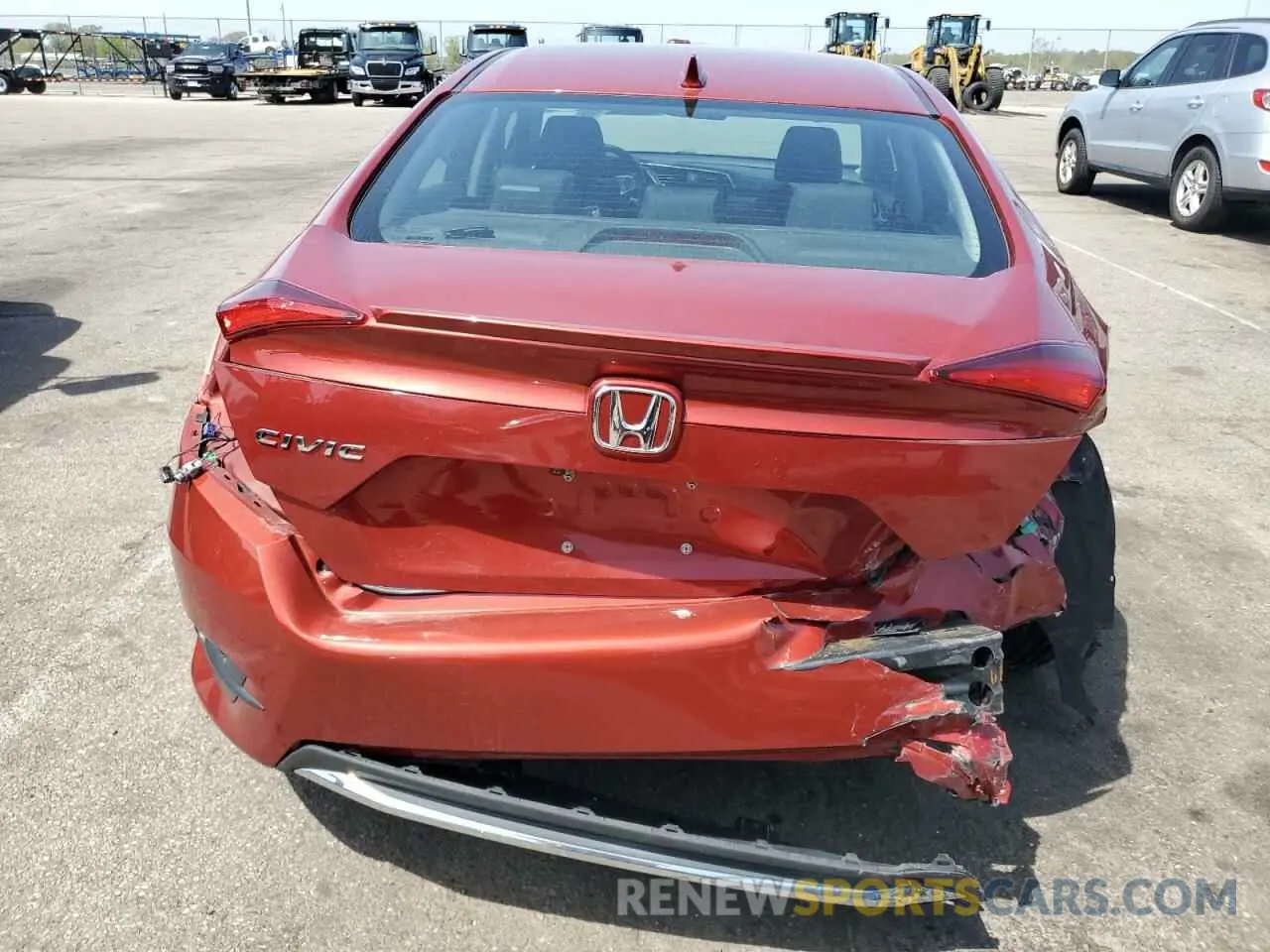 6 Photograph of a damaged car 19XFC1F38LE010778 HONDA CIVIC 2020