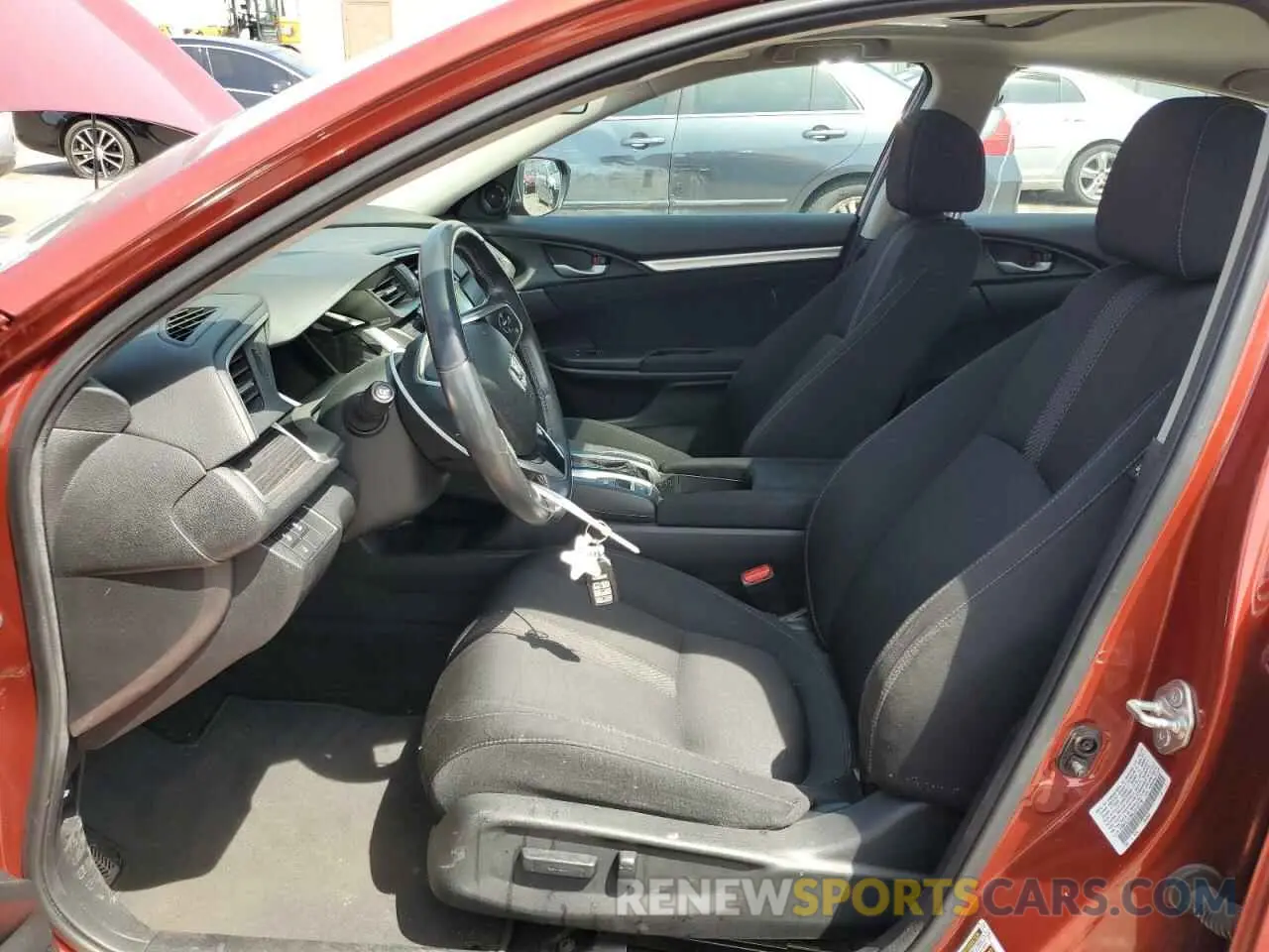 7 Photograph of a damaged car 19XFC1F38LE010778 HONDA CIVIC 2020