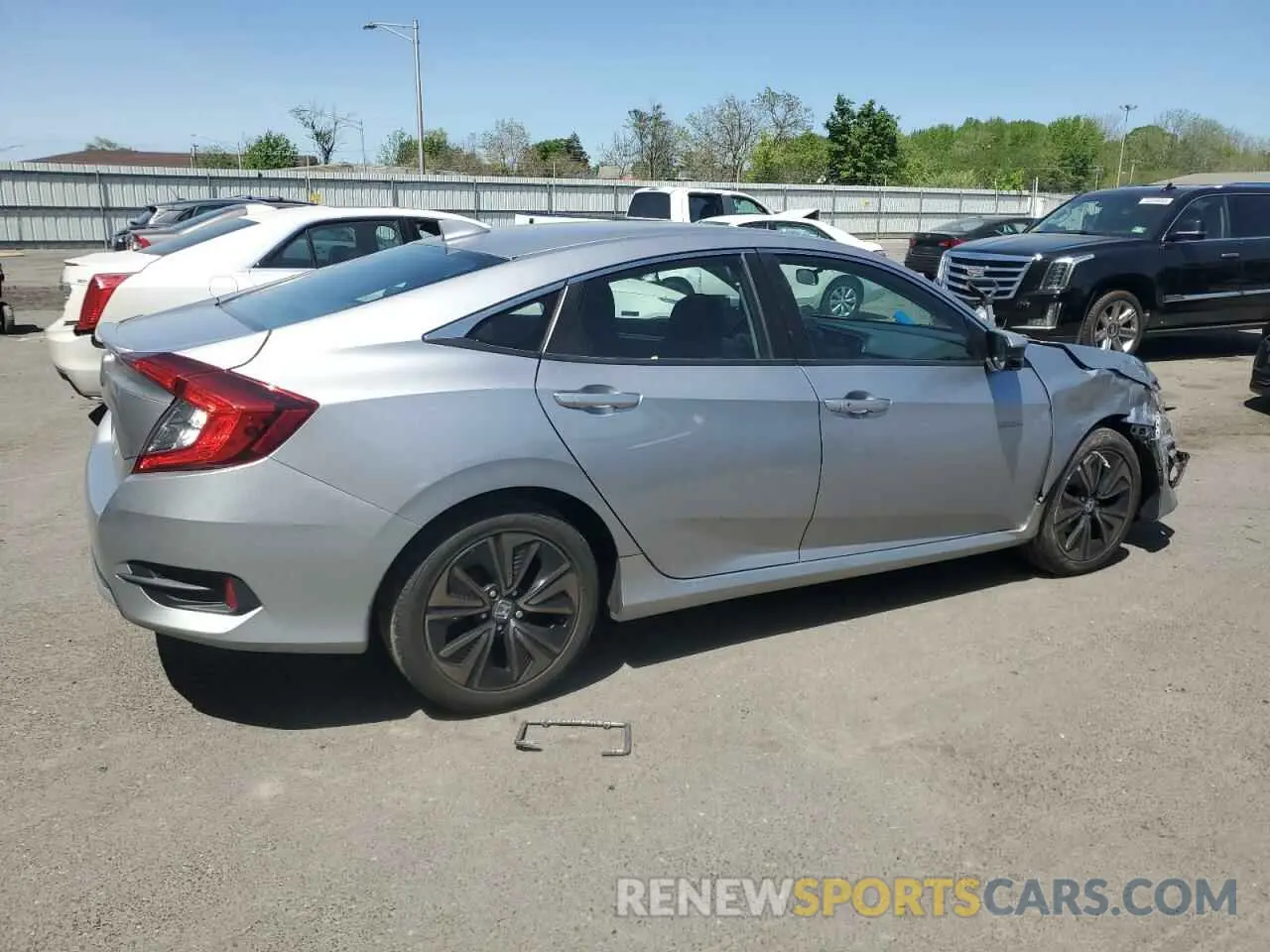 3 Photograph of a damaged car 19XFC1F38LE213332 HONDA CIVIC 2020