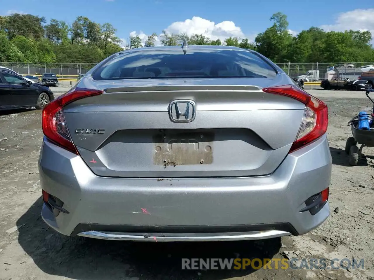 6 Photograph of a damaged car 19XFC1F39LE016699 HONDA CIVIC 2020