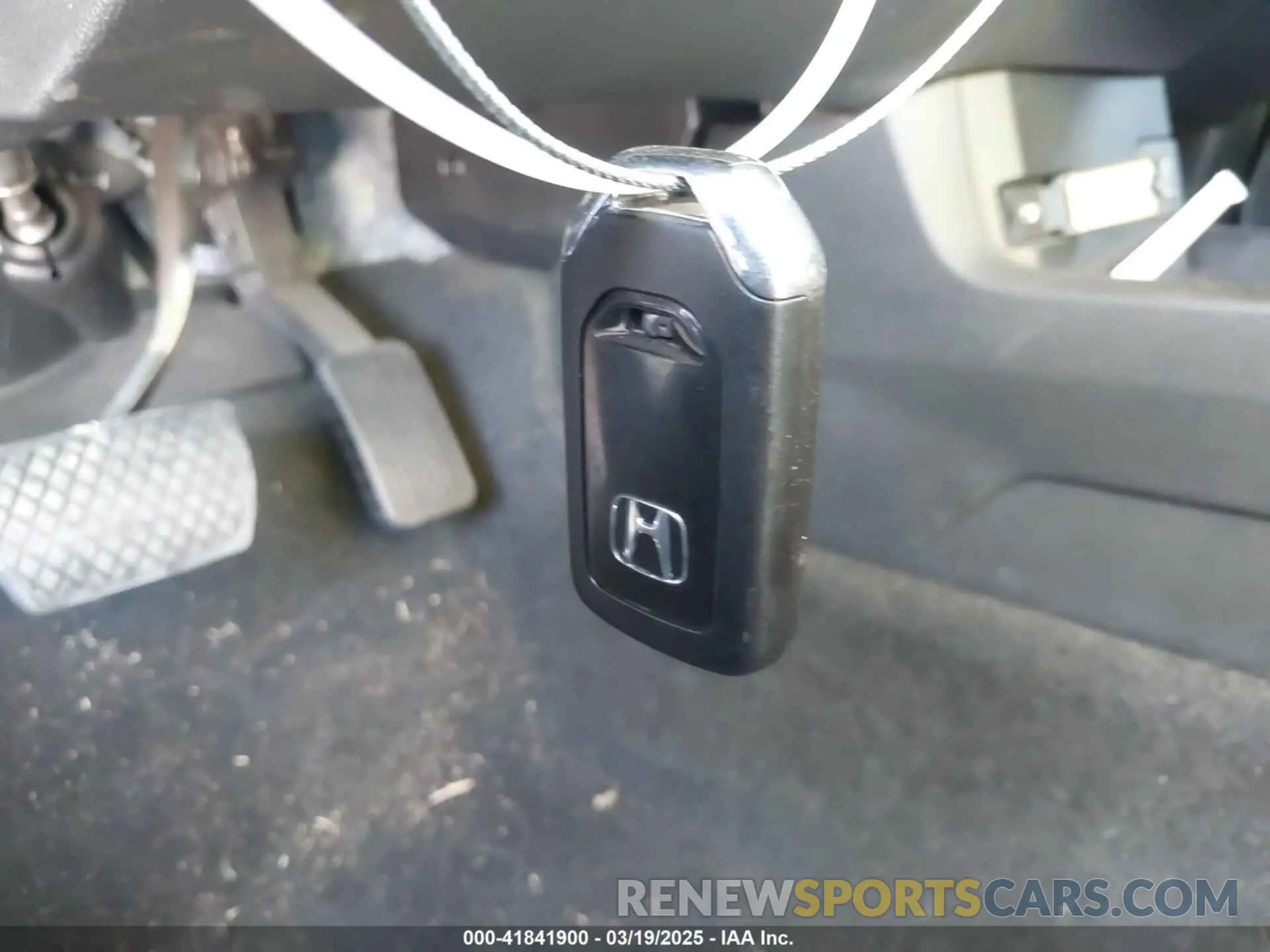 11 Photograph of a damaged car 19XFC1F3XLE014041 HONDA CIVIC 2020