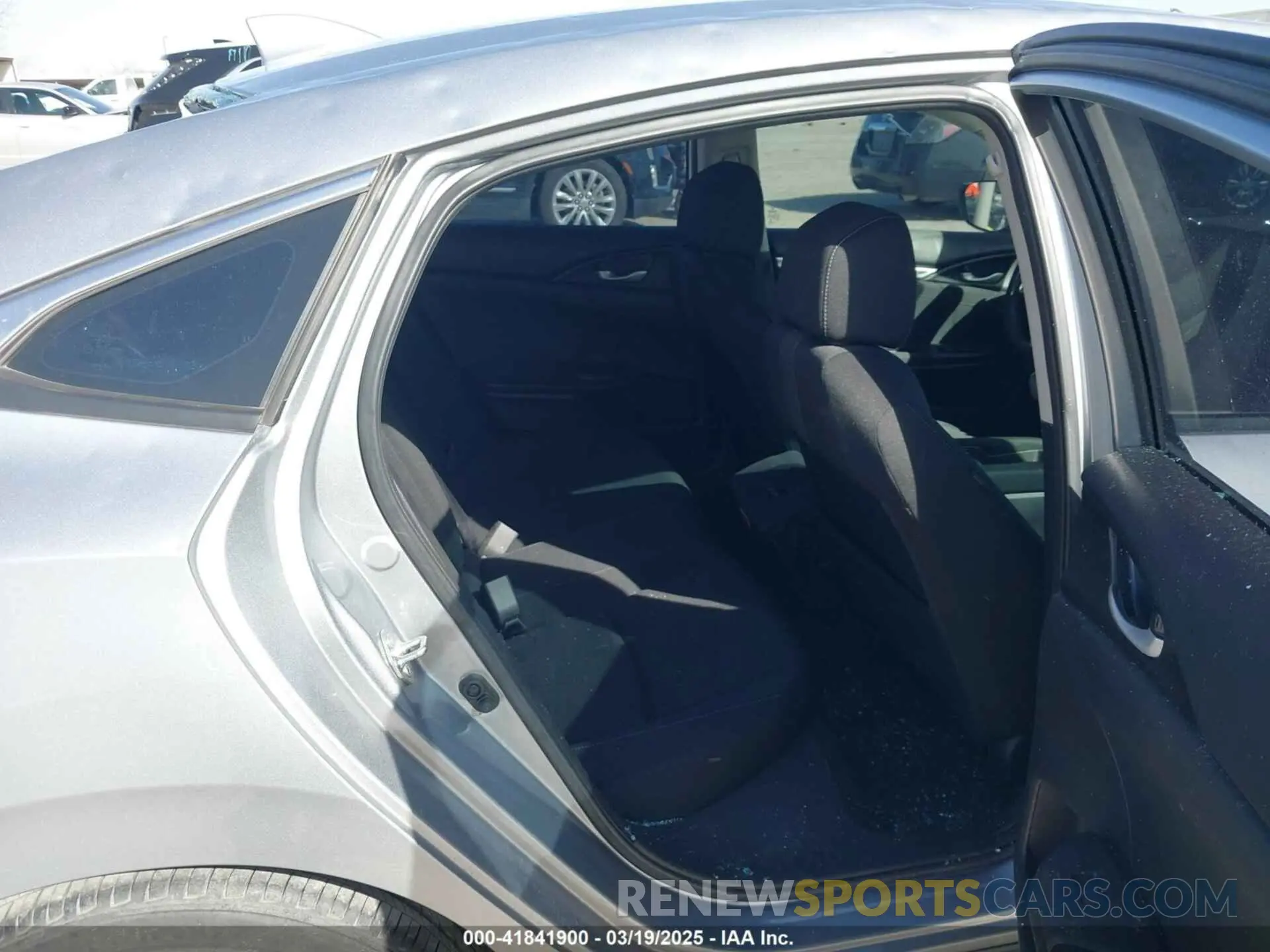 8 Photograph of a damaged car 19XFC1F3XLE014041 HONDA CIVIC 2020