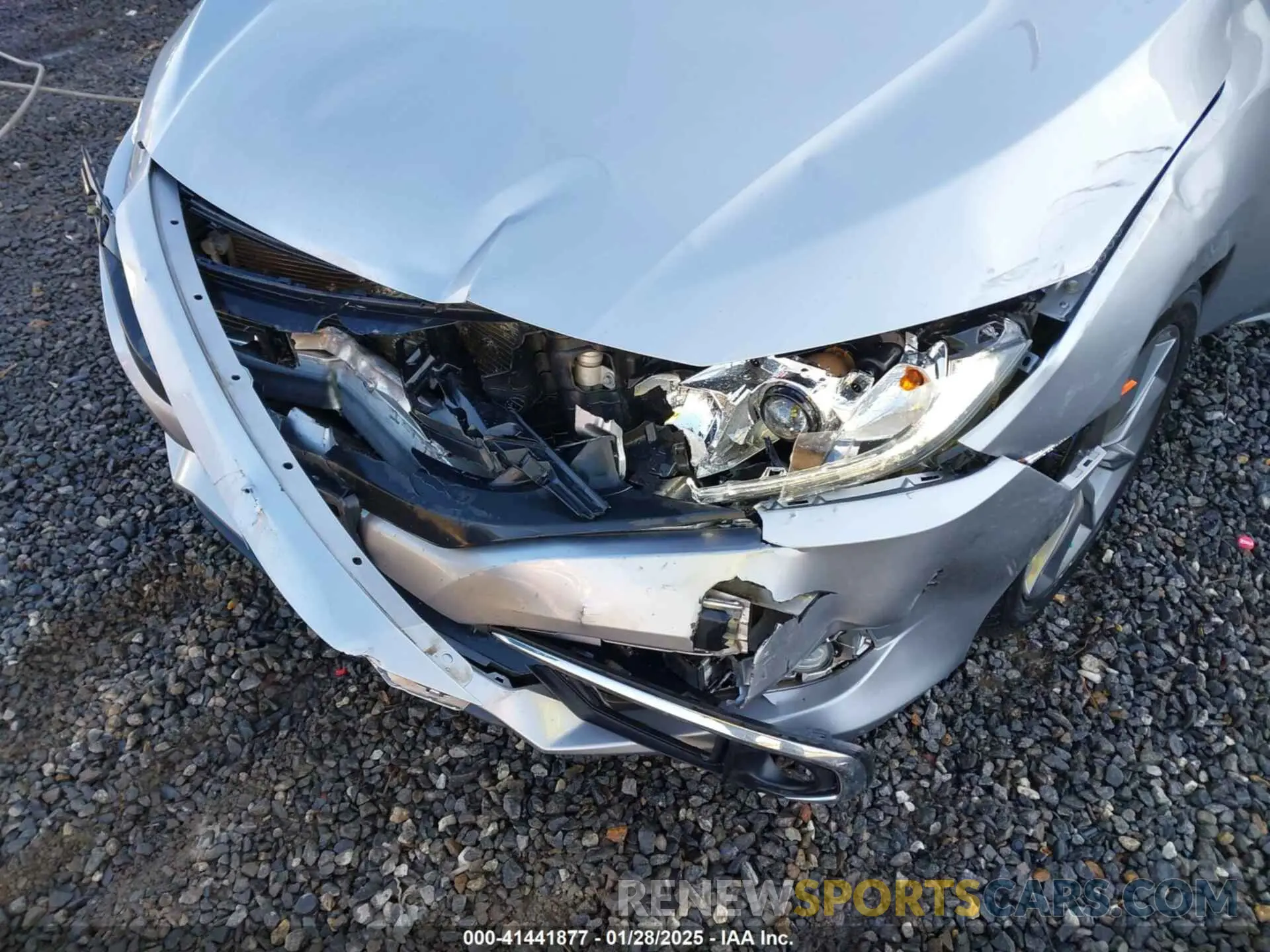 6 Photograph of a damaged car 19XFC1F3XLE021720 HONDA CIVIC 2020