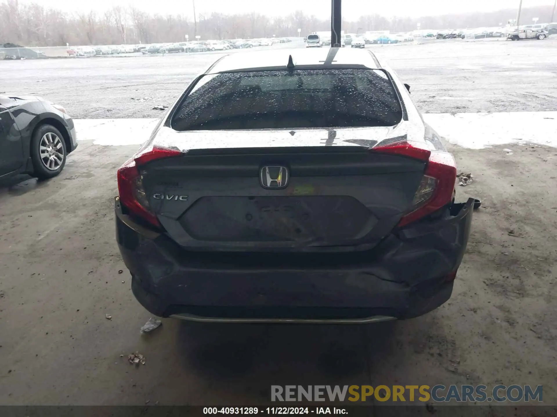 17 Photograph of a damaged car 19XFC1F3XLE208410 HONDA CIVIC 2020