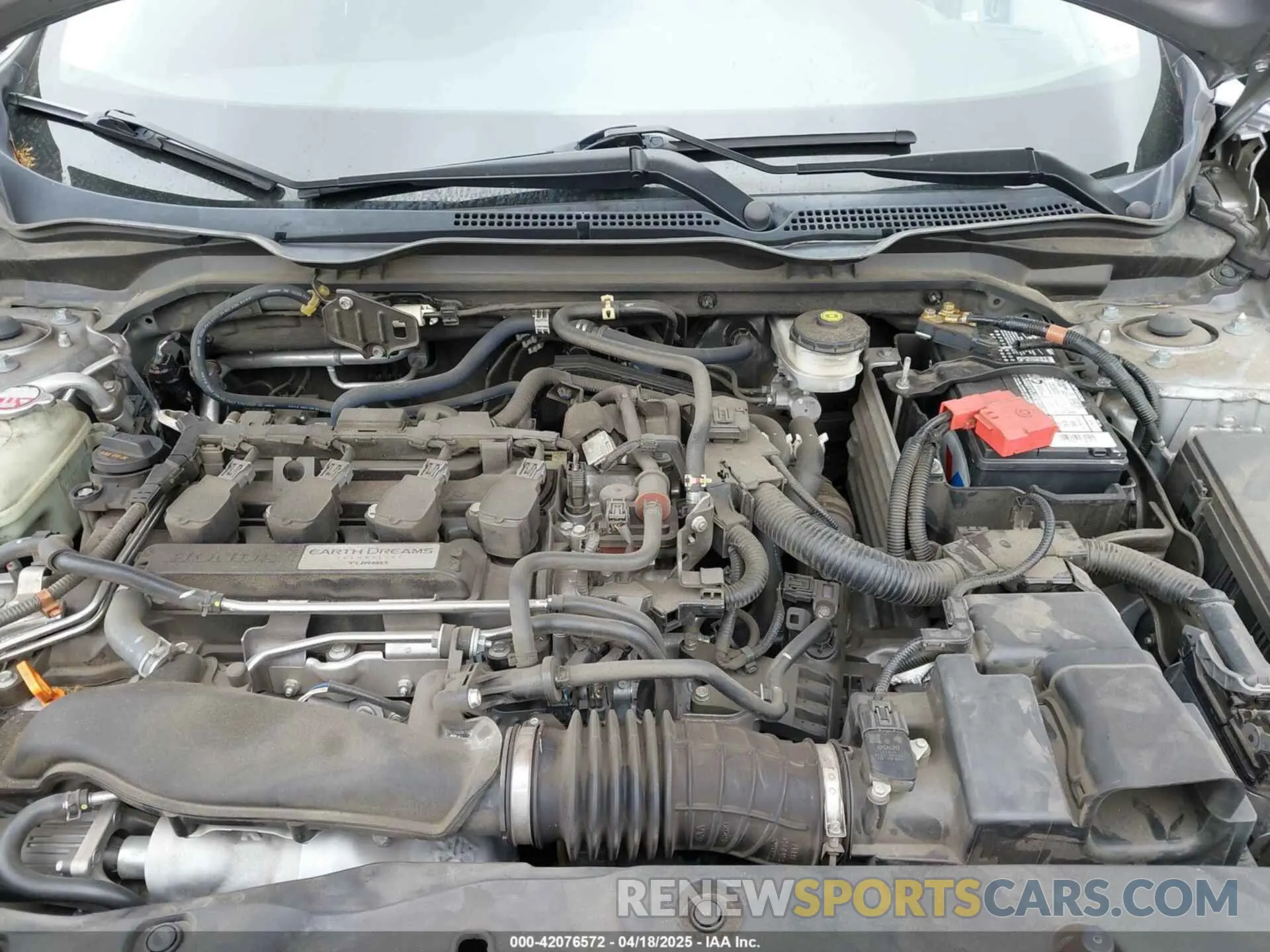 10 Photograph of a damaged car 19XFC1F3XLE213039 HONDA CIVIC 2020