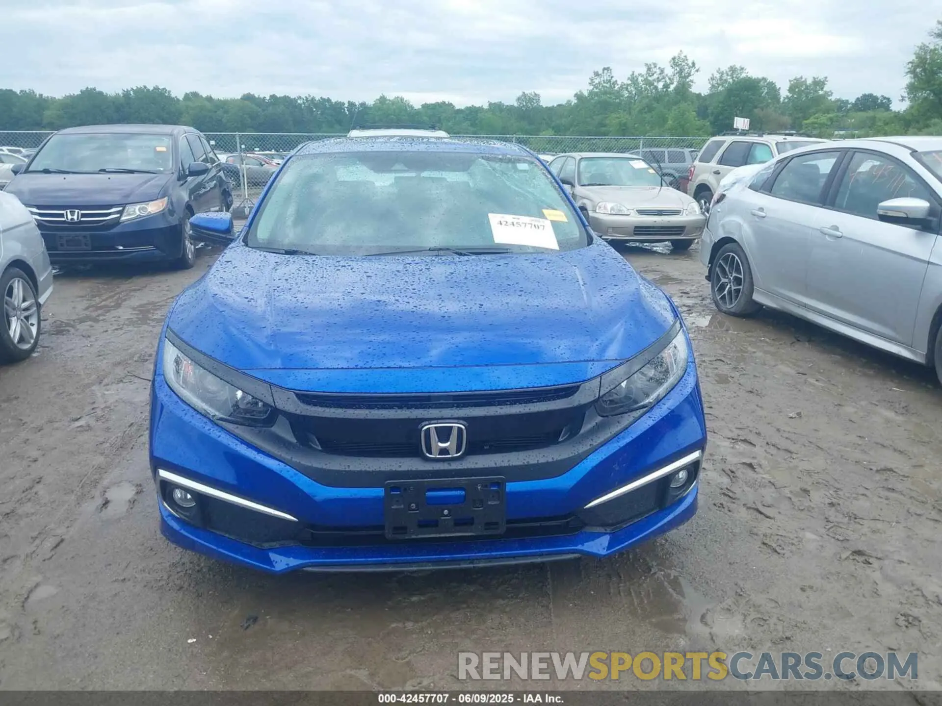 12 Photograph of a damaged car 19XFC1F70LE007974 HONDA CIVIC 2020