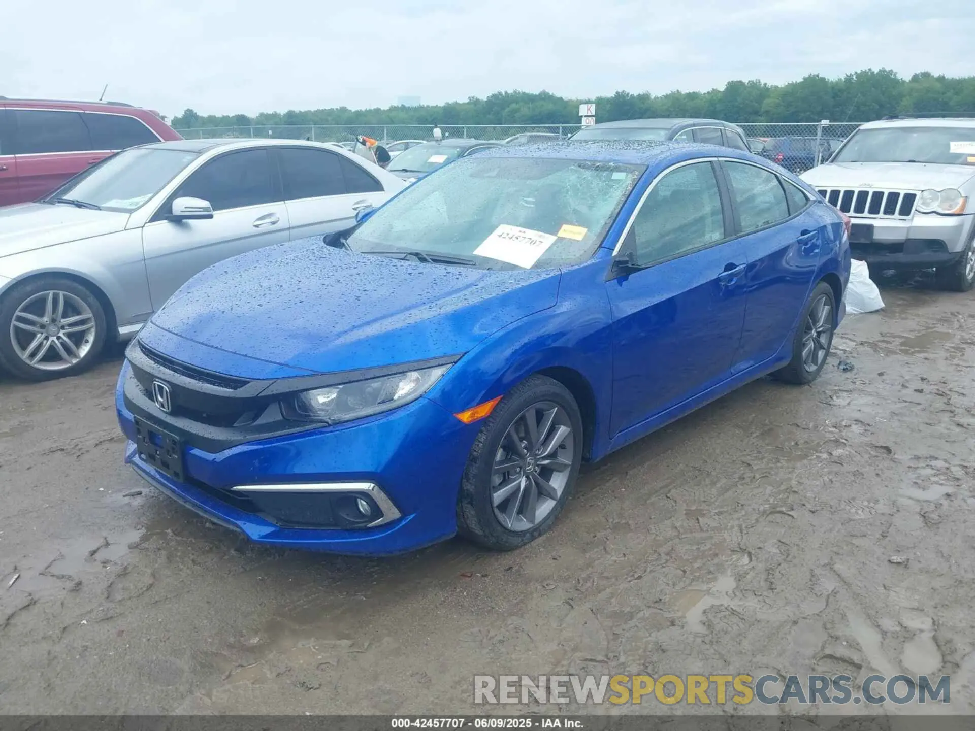 2 Photograph of a damaged car 19XFC1F70LE007974 HONDA CIVIC 2020