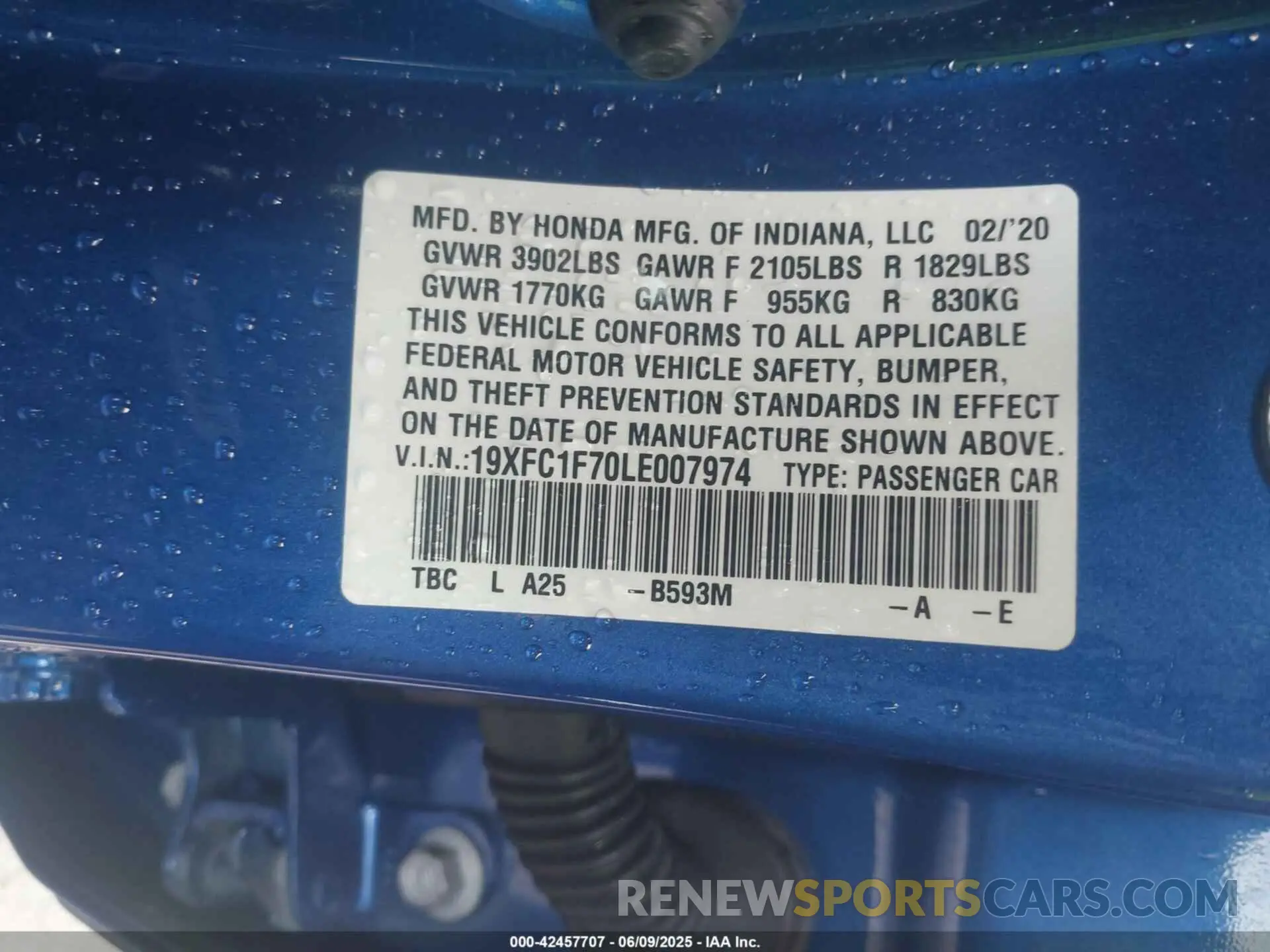 9 Photograph of a damaged car 19XFC1F70LE007974 HONDA CIVIC 2020