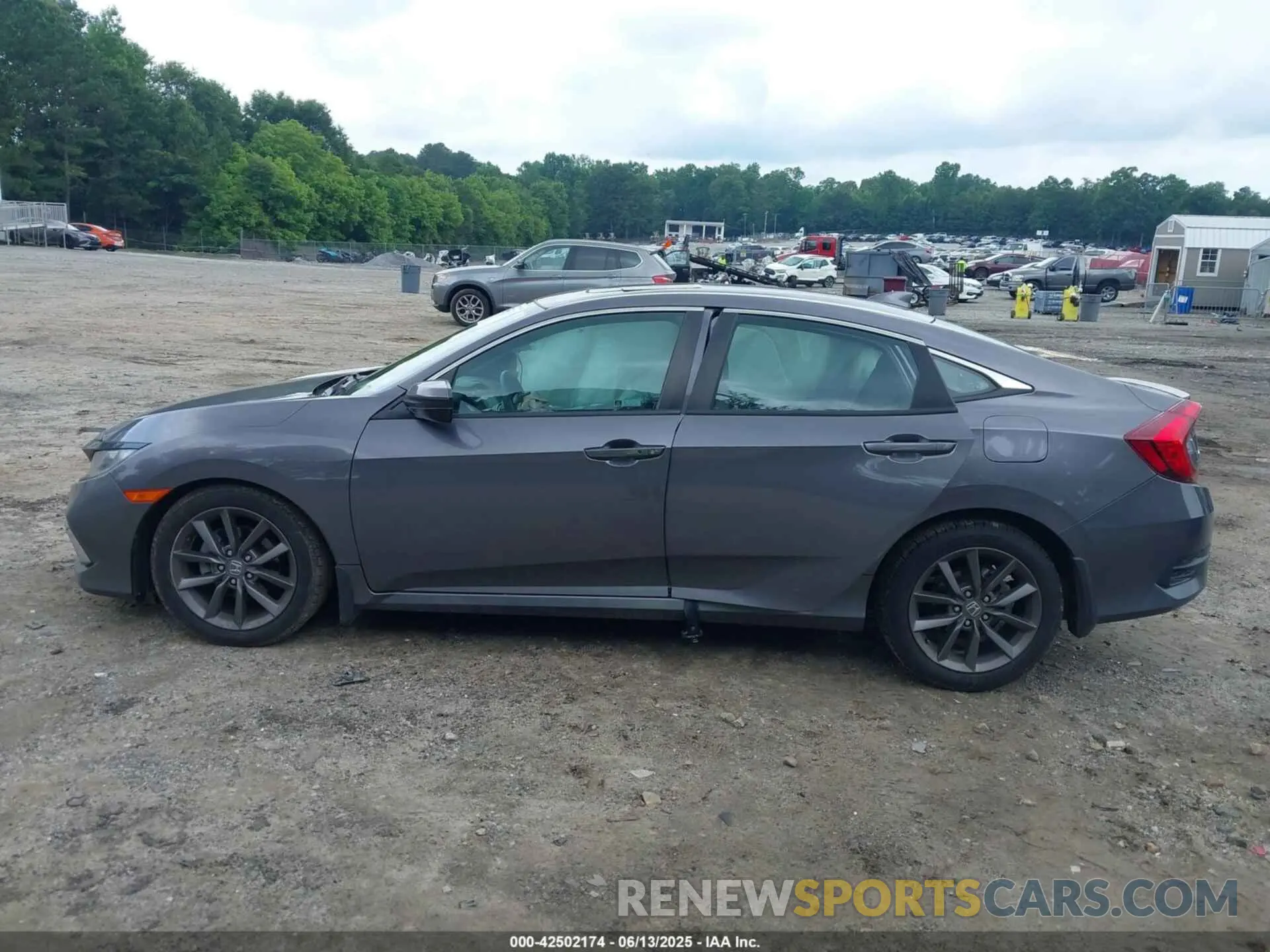 14 Photograph of a damaged car 19XFC1F71LE010141 HONDA CIVIC 2020