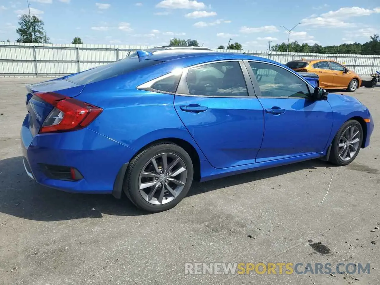 3 Photograph of a damaged car 19XFC1F72LE001030 HONDA CIVIC 2020