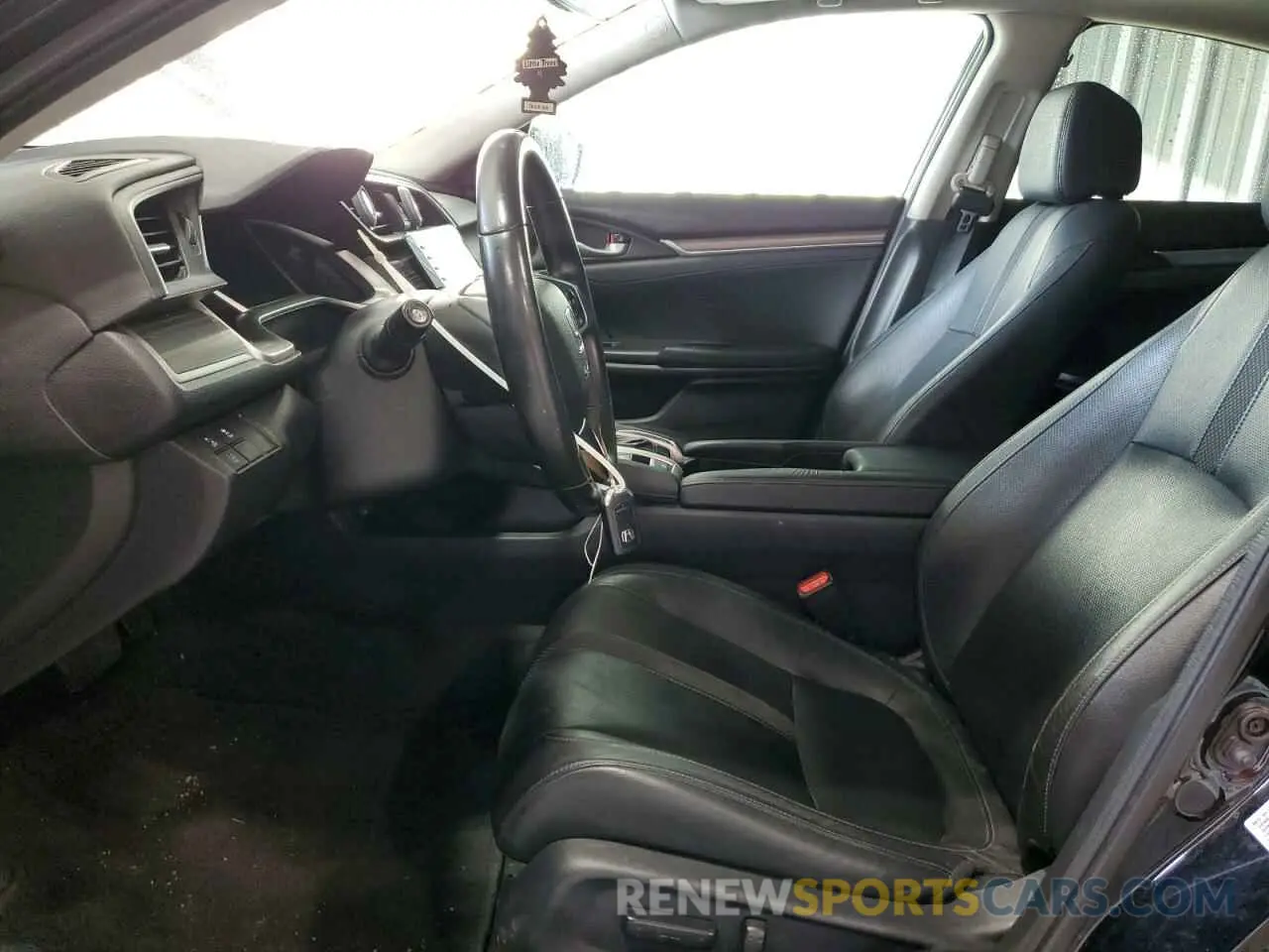 7 Photograph of a damaged car 19XFC1F72LE023917 HONDA CIVIC 2020