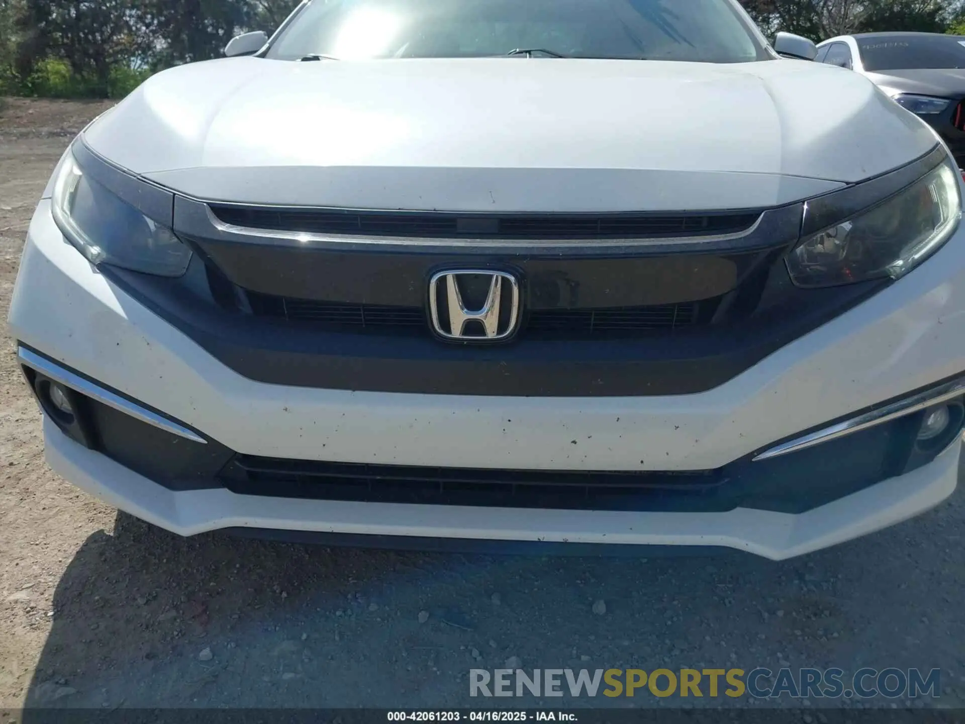 6 Photograph of a damaged car 19XFC1F73LE001358 HONDA CIVIC 2020