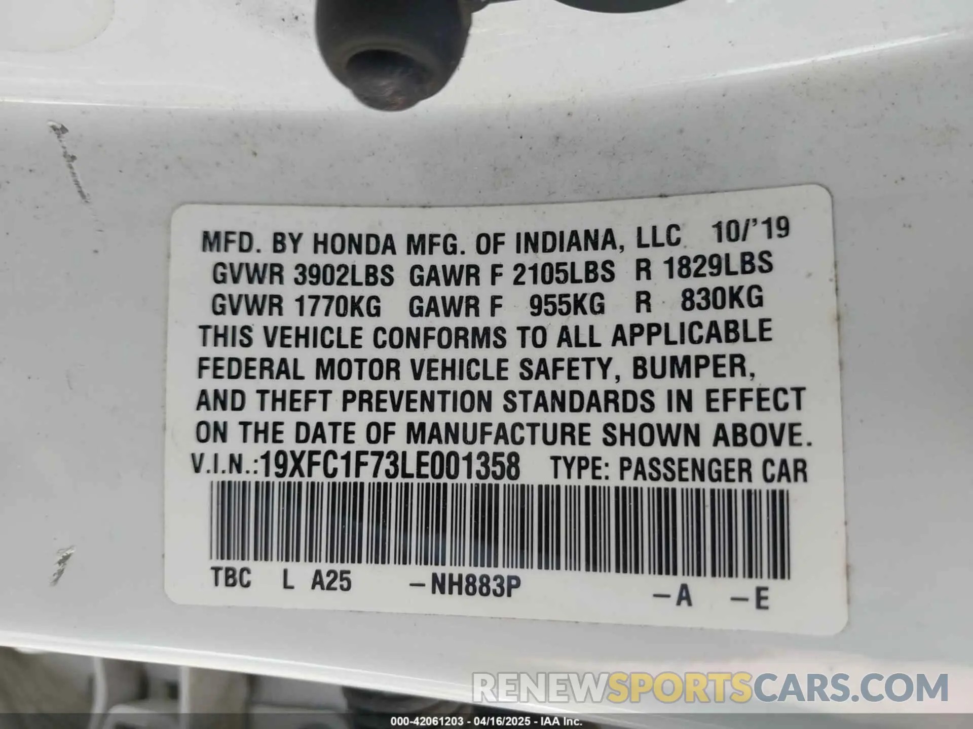 9 Photograph of a damaged car 19XFC1F73LE001358 HONDA CIVIC 2020