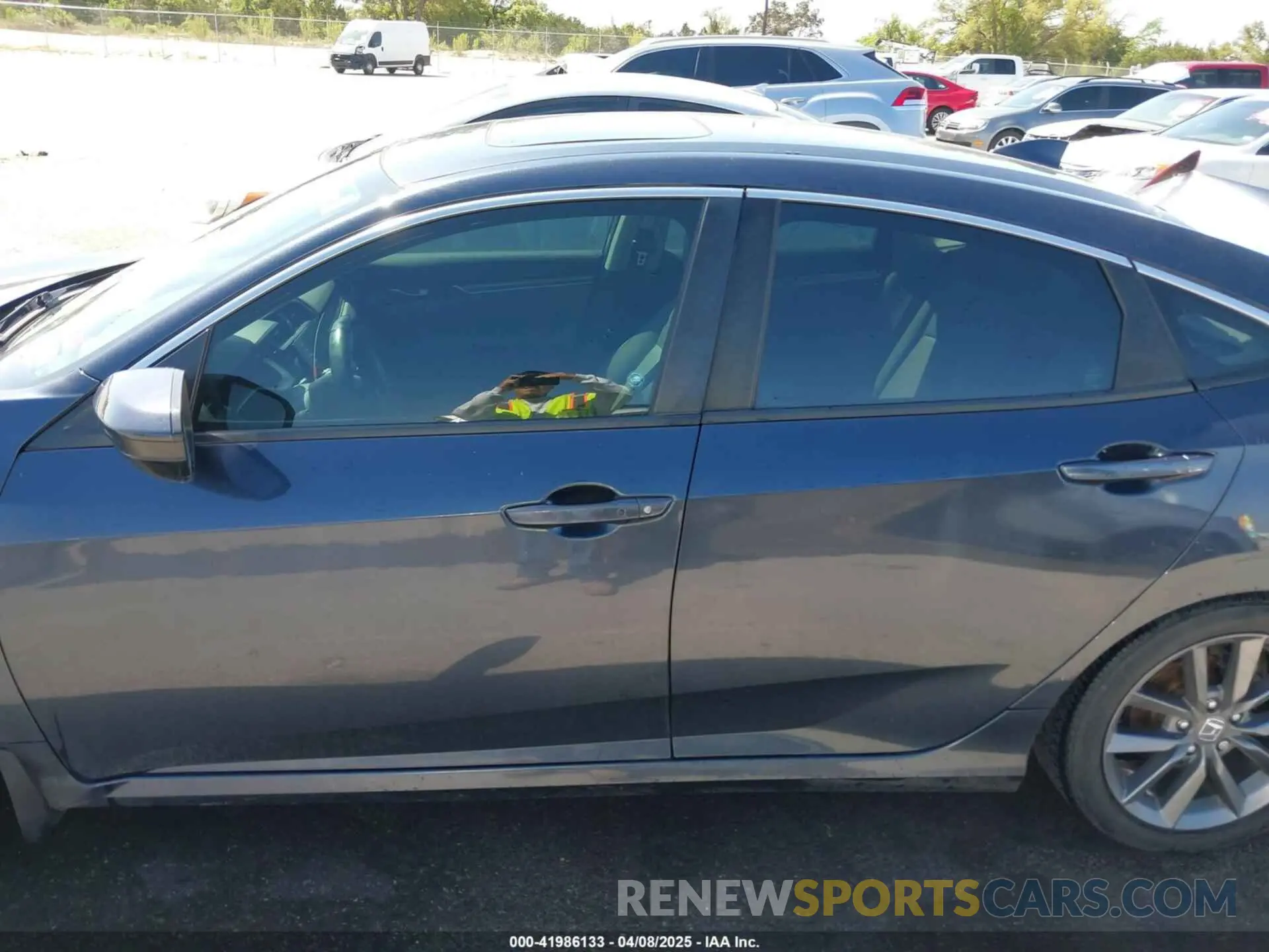14 Photograph of a damaged car 19XFC1F73LE023876 HONDA CIVIC 2020