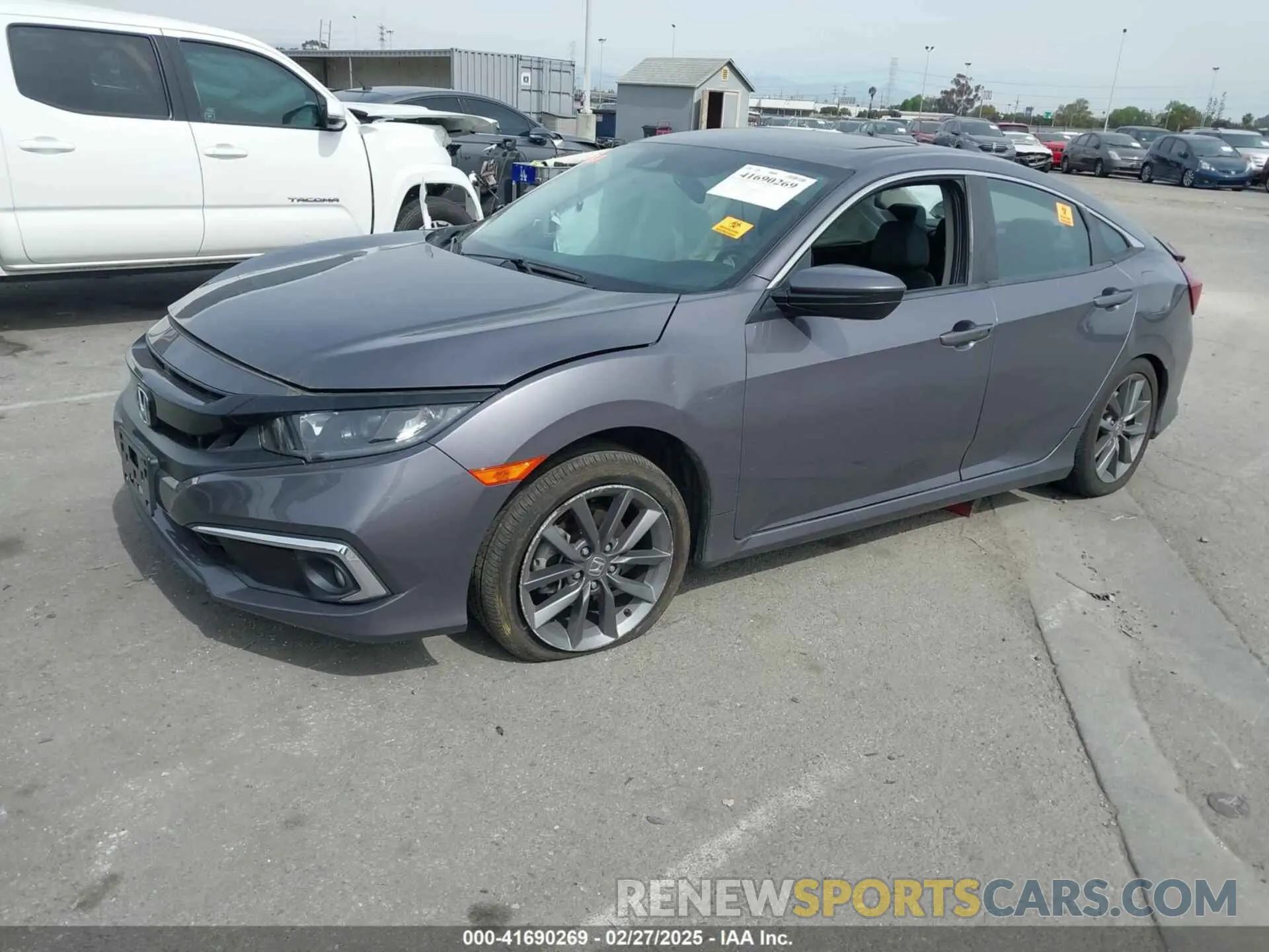 2 Photograph of a damaged car 19XFC1F74LE204193 HONDA CIVIC 2020