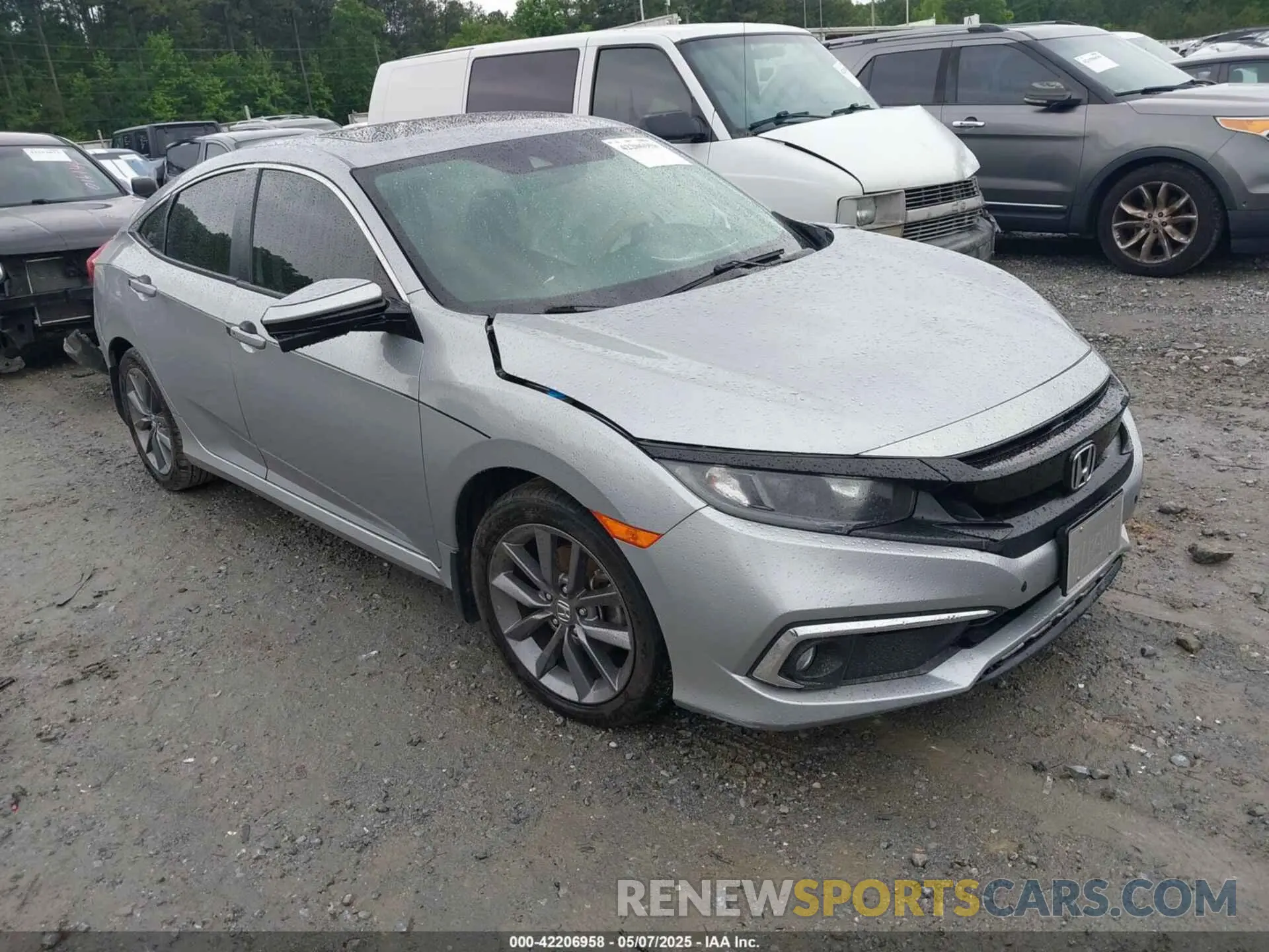 1 Photograph of a damaged car 19XFC1F77LE003372 HONDA CIVIC 2020