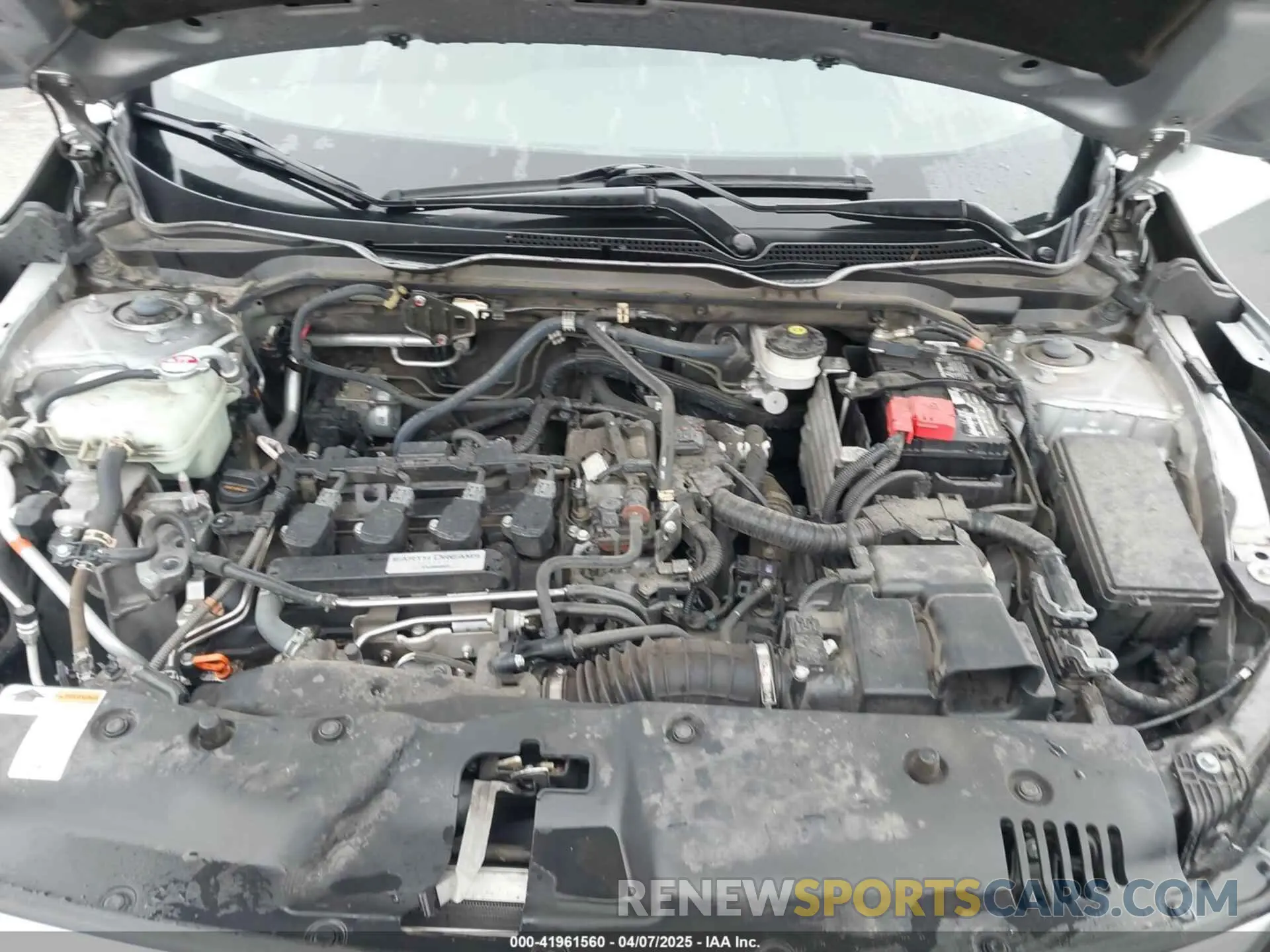 10 Photograph of a damaged car 19XFC1F78LE001386 HONDA CIVIC 2020