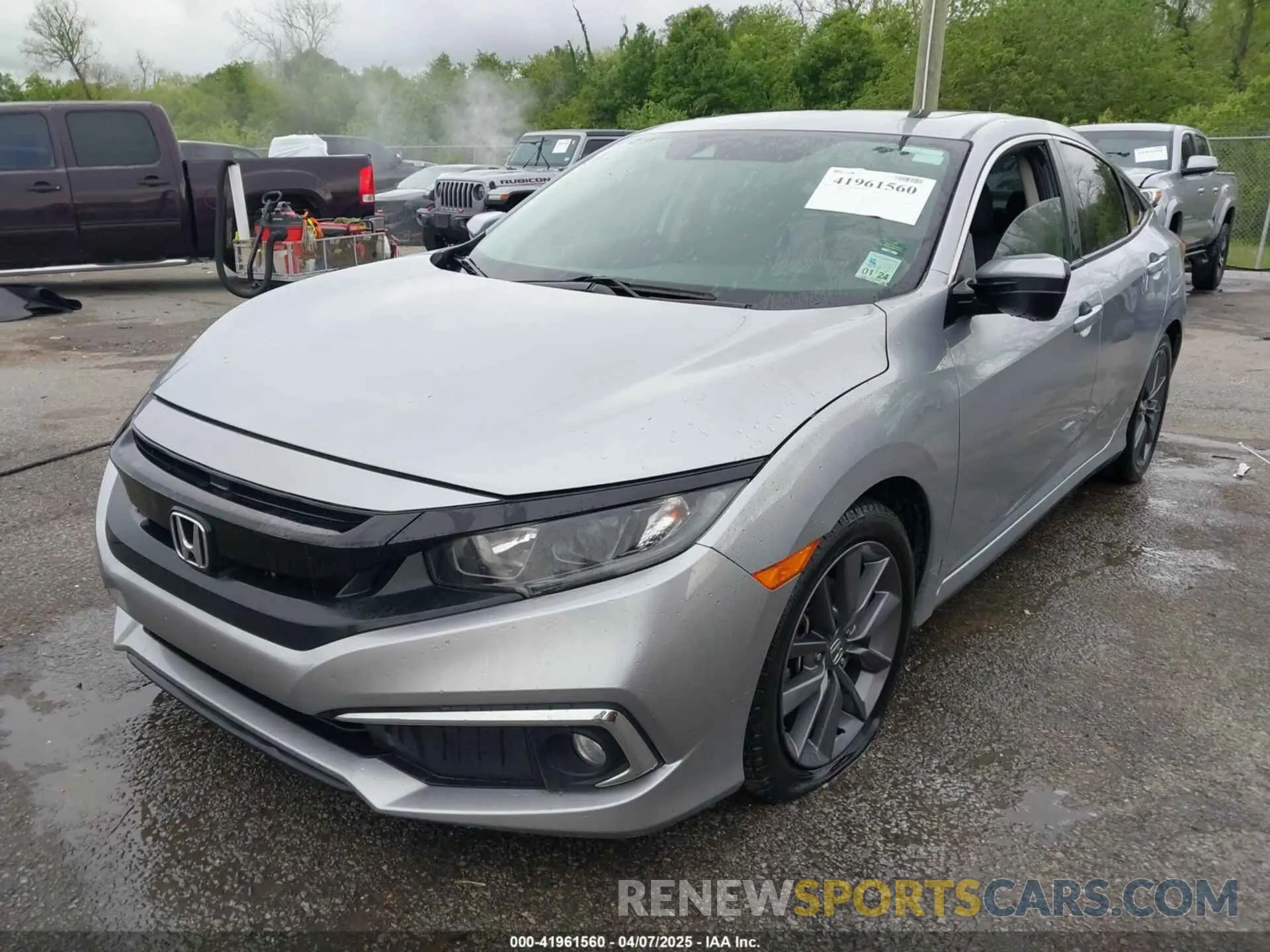 2 Photograph of a damaged car 19XFC1F78LE001386 HONDA CIVIC 2020