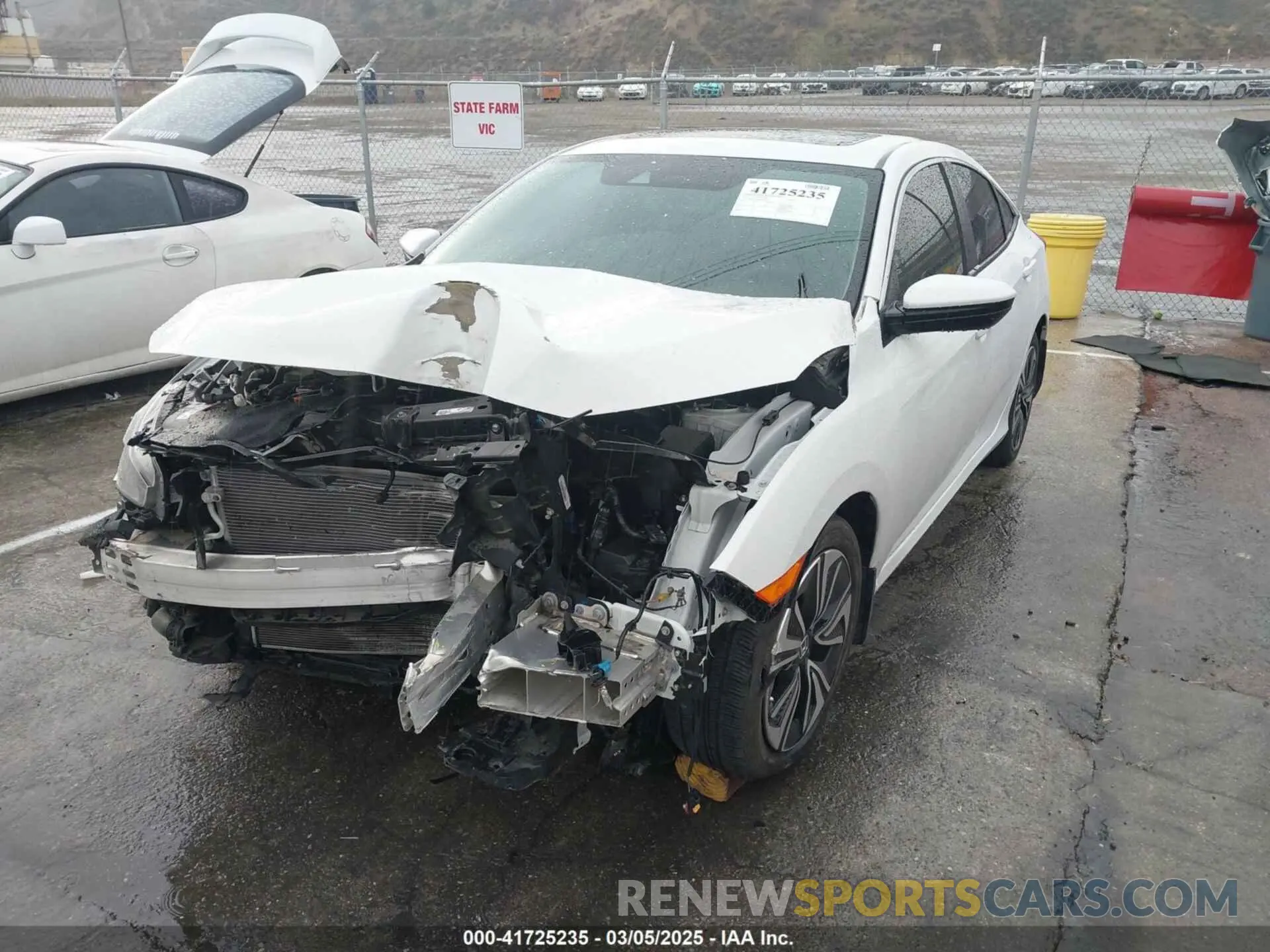 2 Photograph of a damaged car 19XFC1F7XLE208720 HONDA CIVIC 2020