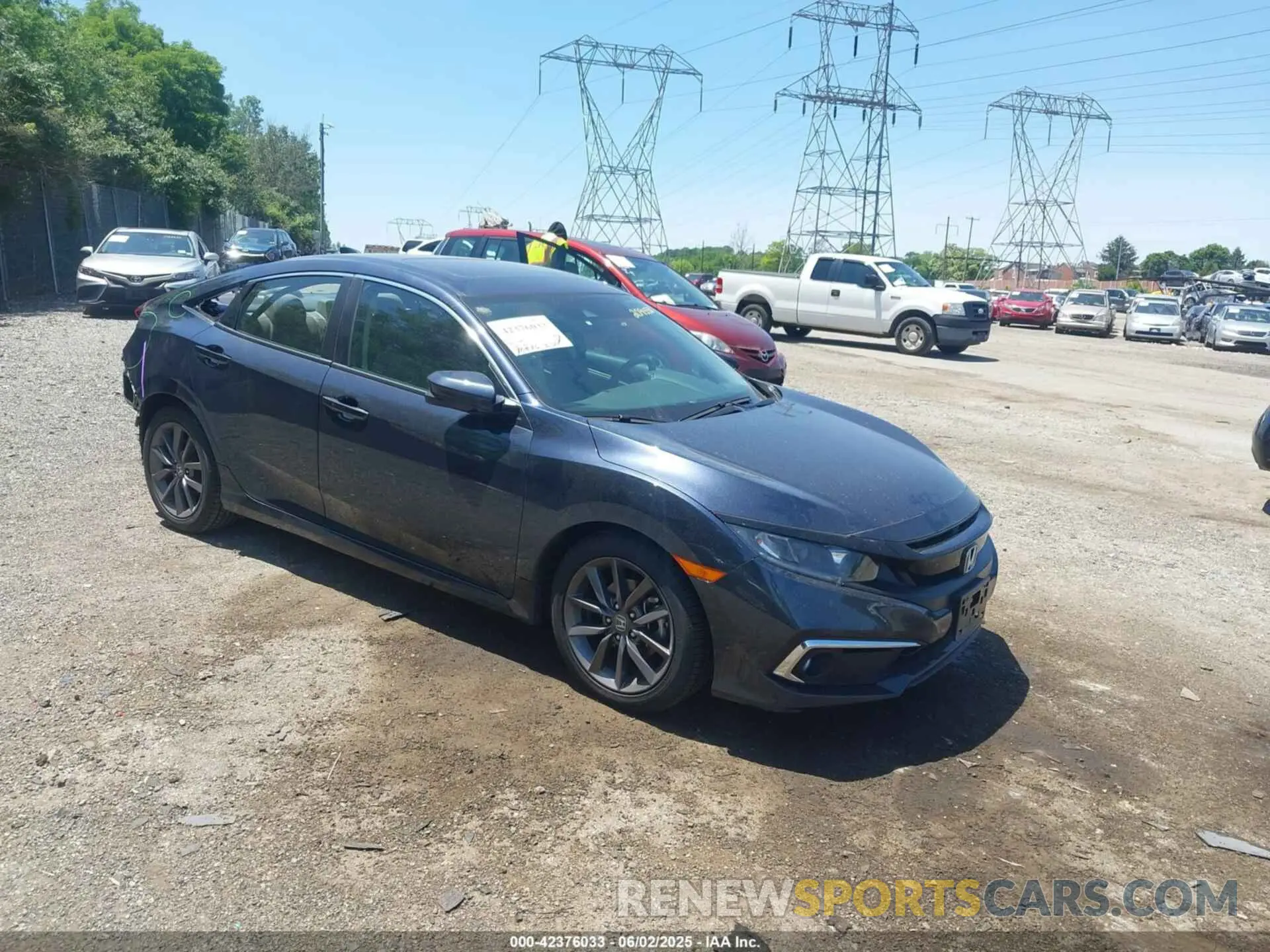 1 Photograph of a damaged car 19XFC1F7XLE209558 HONDA CIVIC 2020