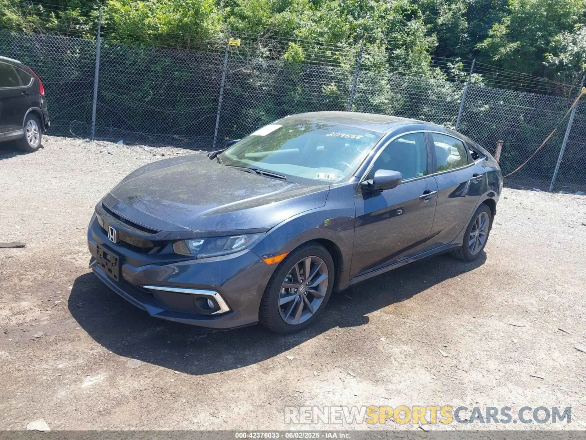 2 Photograph of a damaged car 19XFC1F7XLE209558 HONDA CIVIC 2020