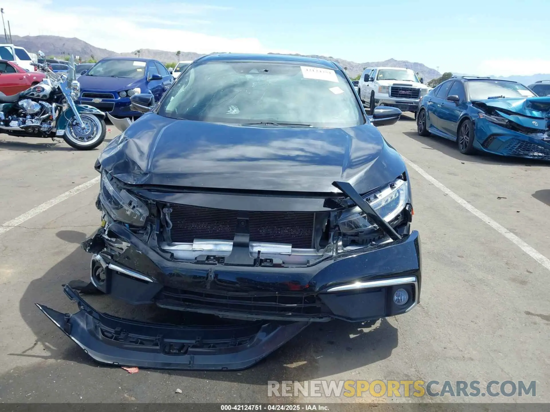 13 Photograph of a damaged car 19XFC1F98LE208801 HONDA CIVIC 2020