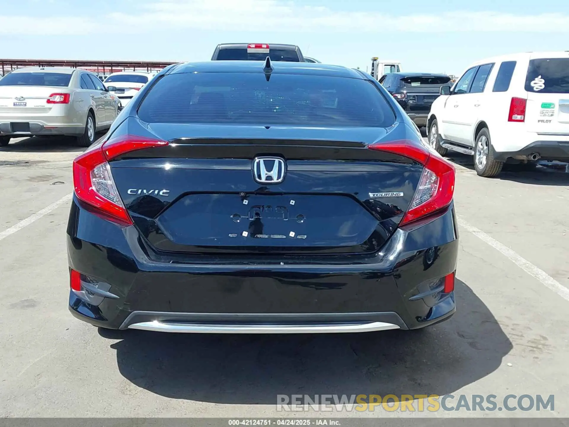 17 Photograph of a damaged car 19XFC1F98LE208801 HONDA CIVIC 2020