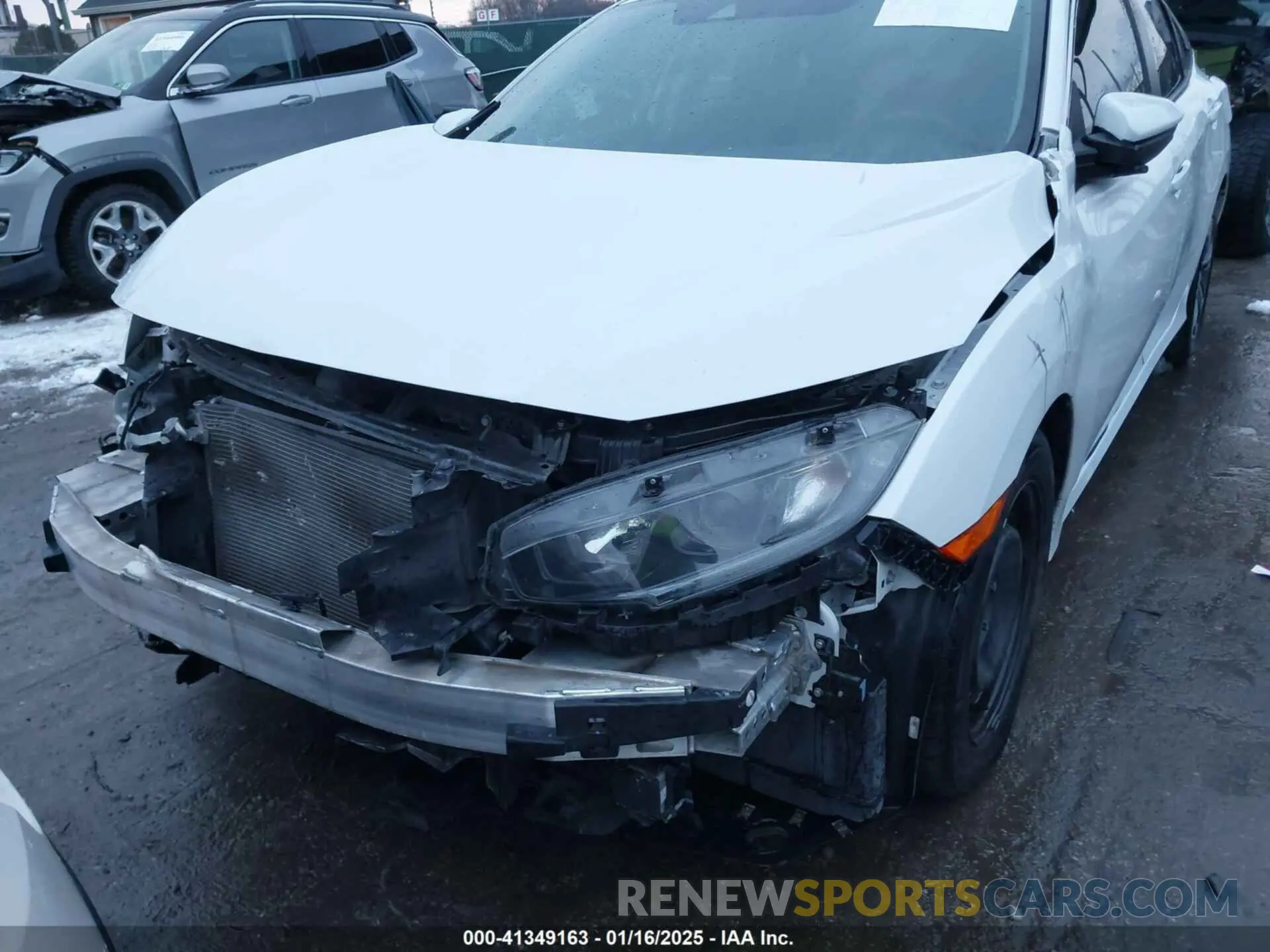 6 Photograph of a damaged car 19XFC2F60LE010385 HONDA CIVIC 2020
