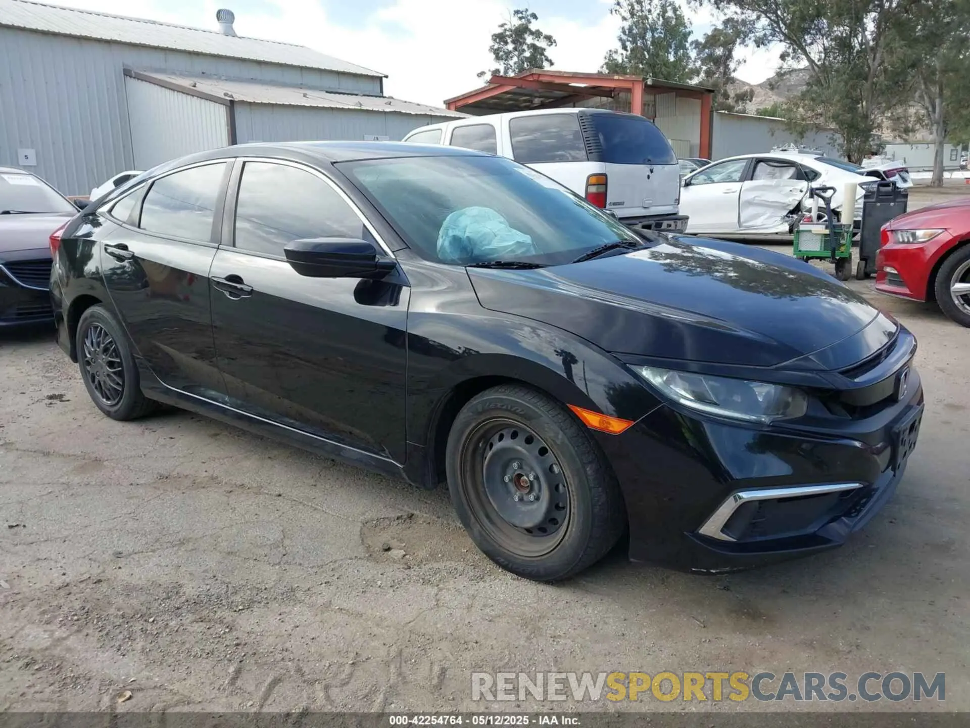 1 Photograph of a damaged car 19XFC2F60LE205788 HONDA CIVIC 2020