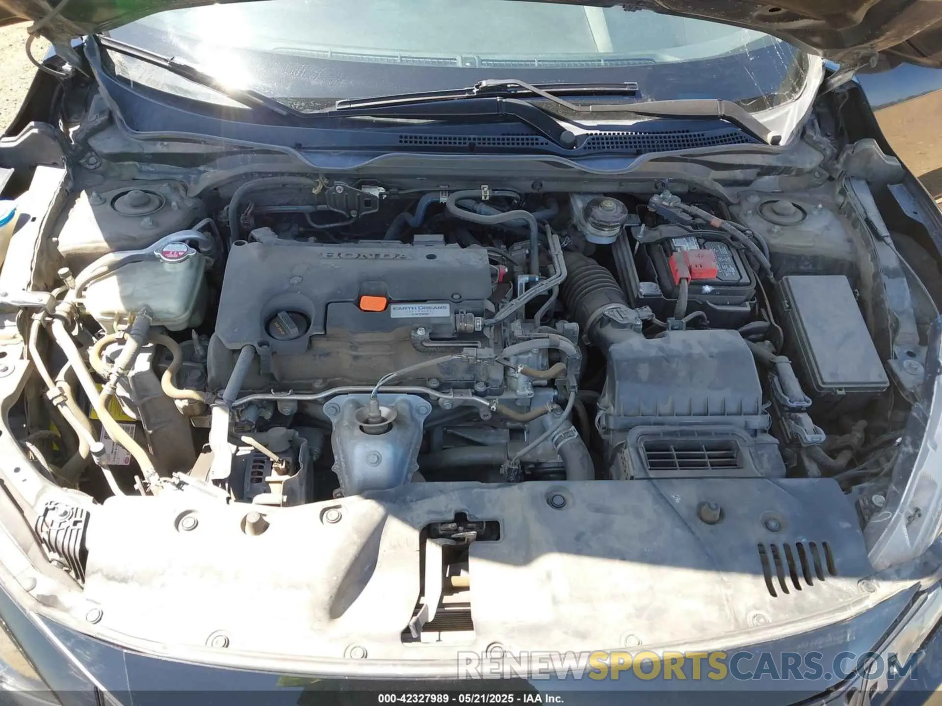 10 Photograph of a damaged car 19XFC2F60LE206388 HONDA CIVIC 2020